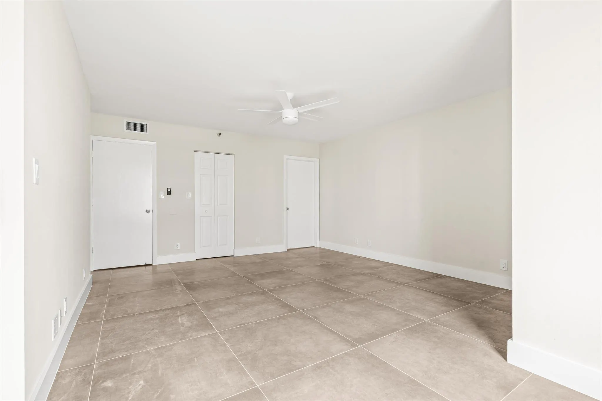 14425 Strathmore Lane, #505