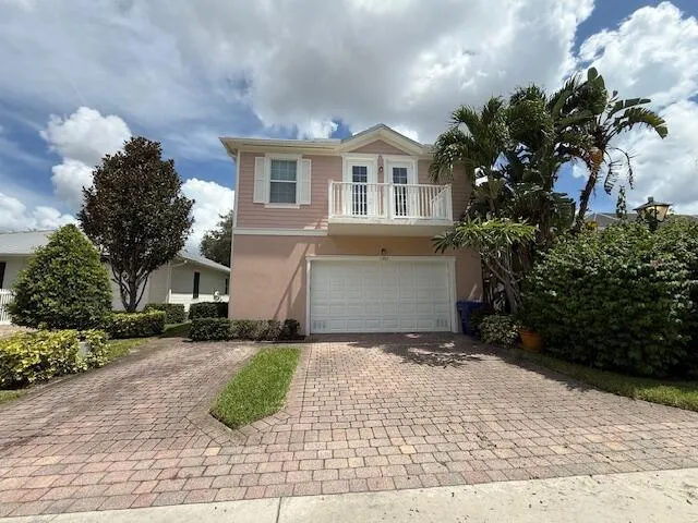 1382 Sigsbee Alley, #2