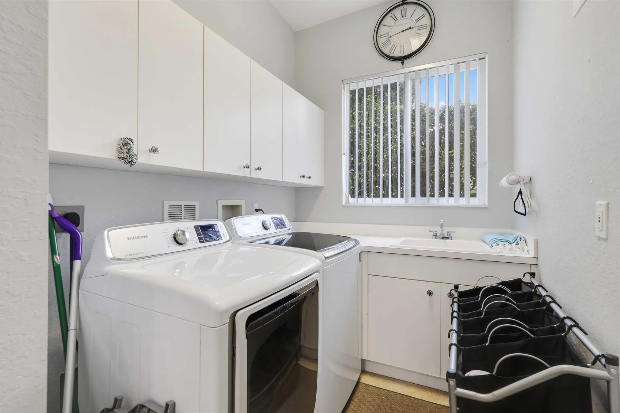 4667 Island Reef Drive