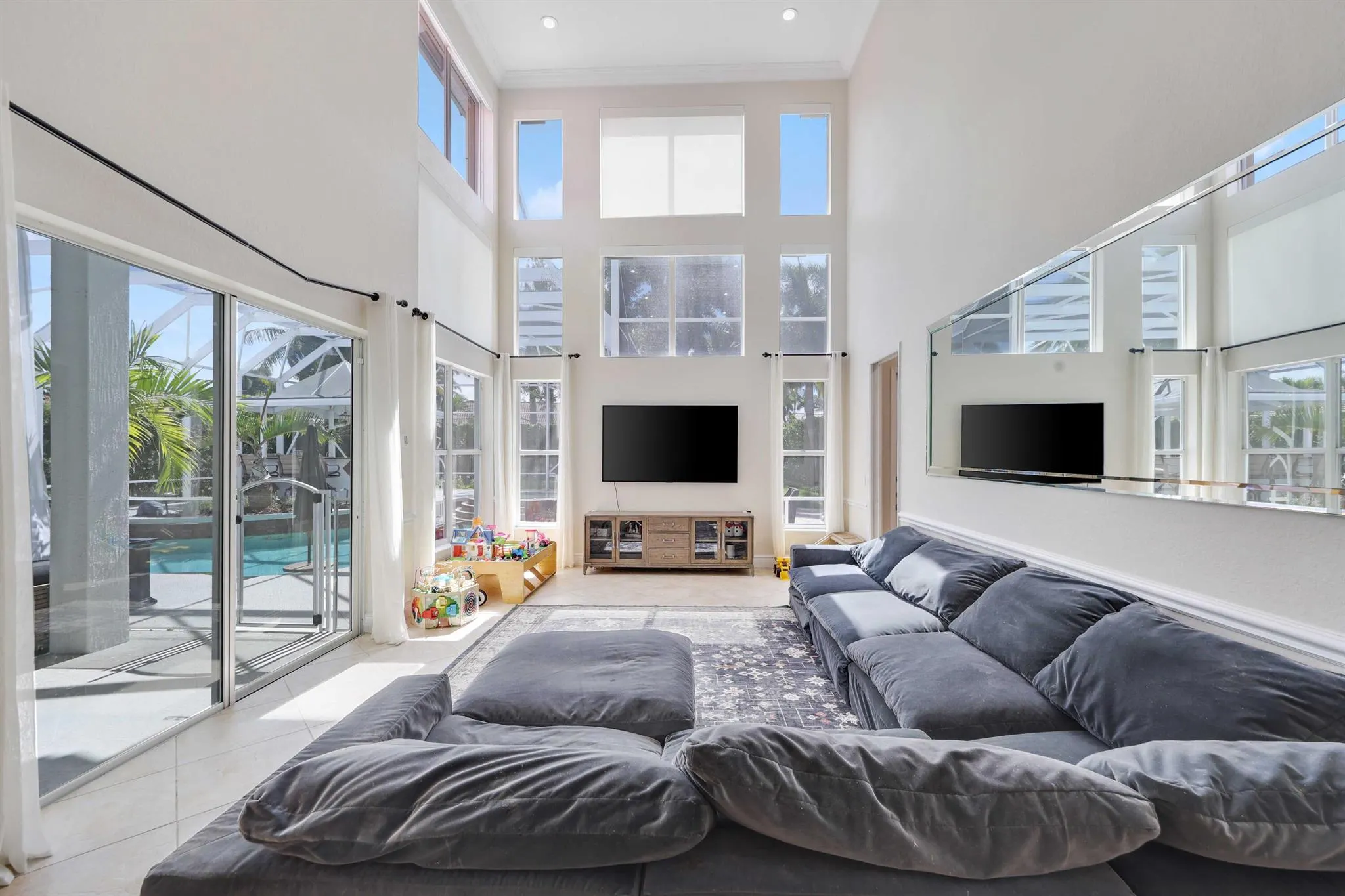 4667 Island Reef Drive