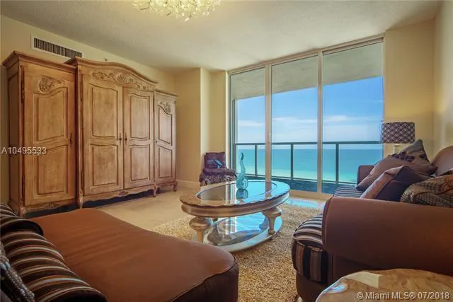 16699 Collins Avenue, #1909