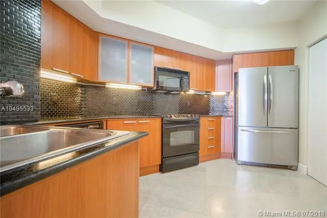 16699 Collins Avenue, #1909
