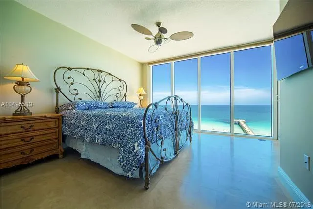 16699 Collins Avenue, #1909