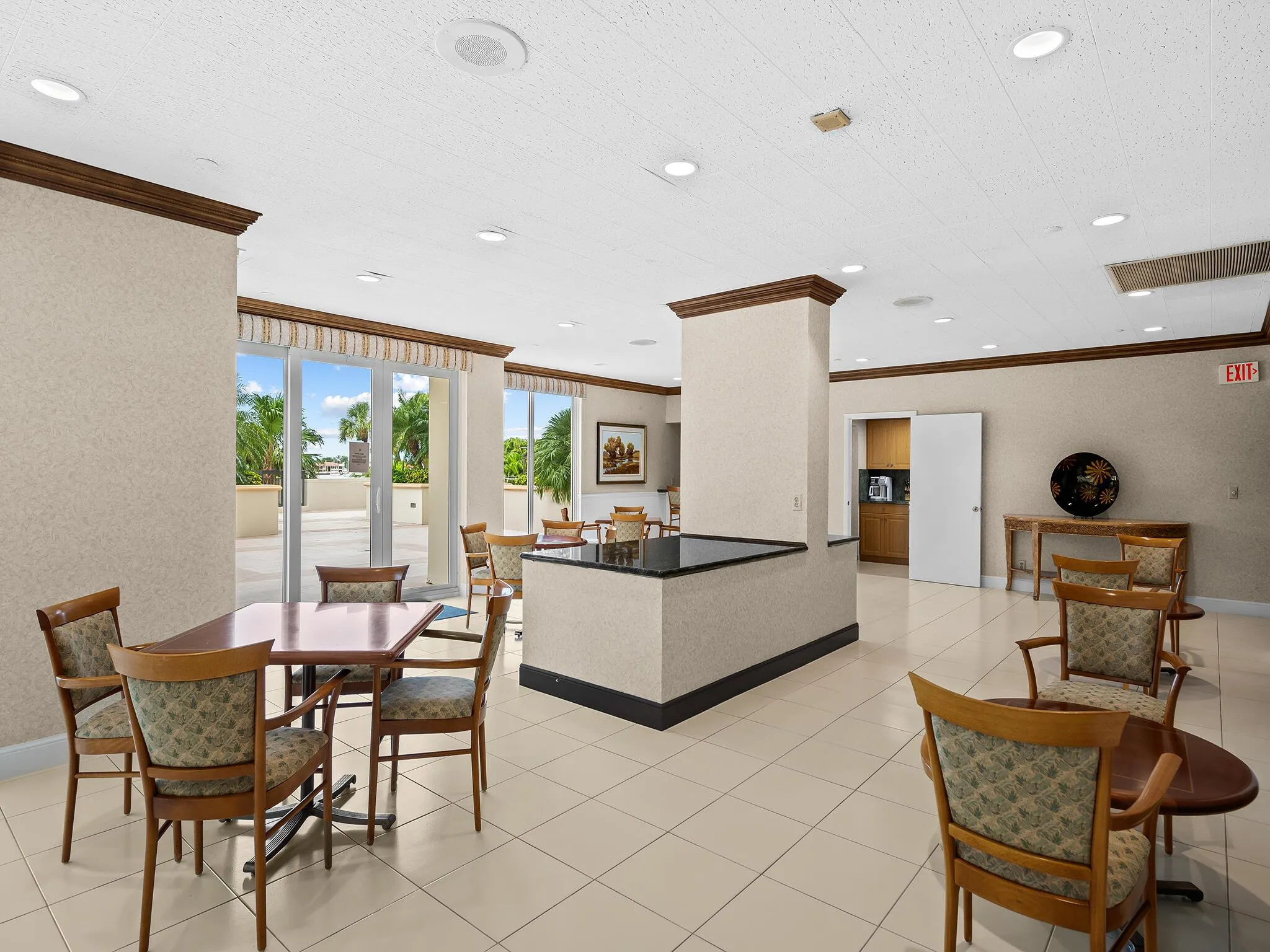 901 E Camino Real Drive, #4d