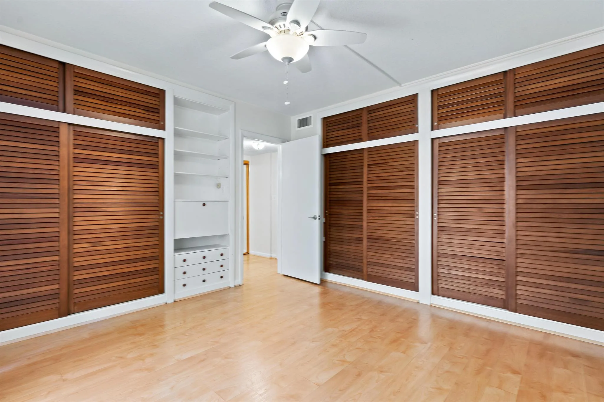 20 SE 13th Street, #A4