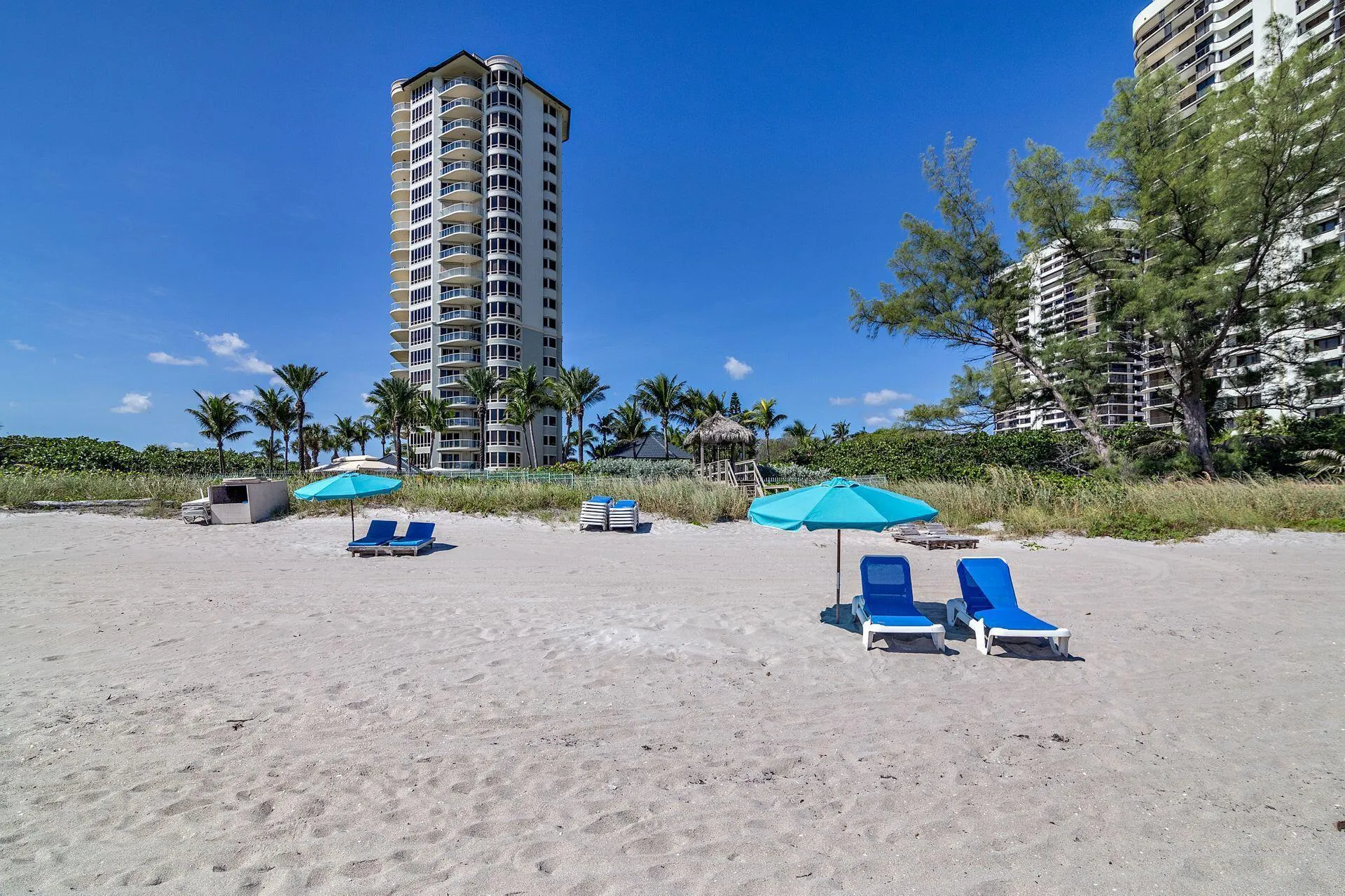 3920 N Ocean Drive, #7a