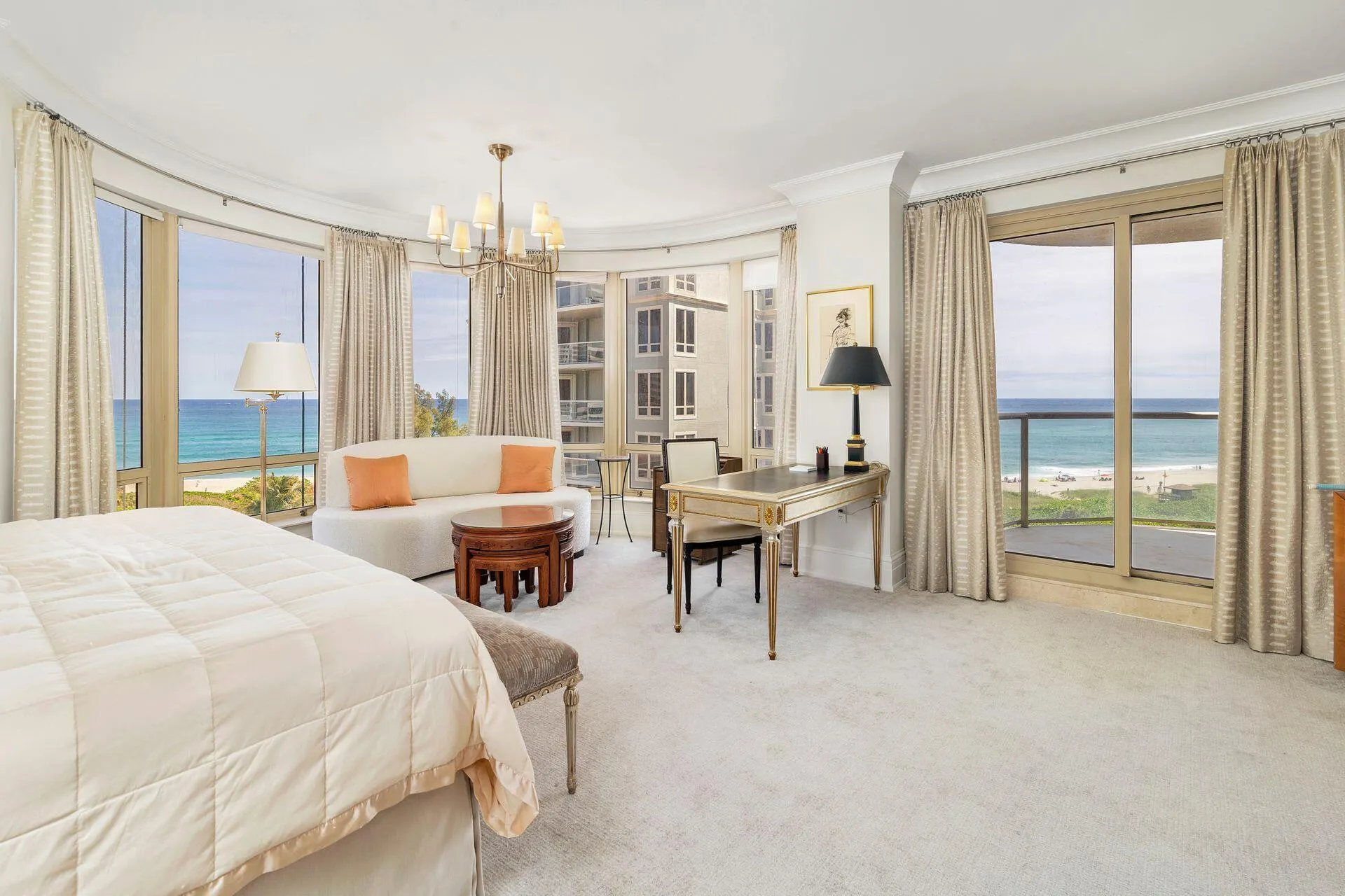 3920 N Ocean Drive, #7a