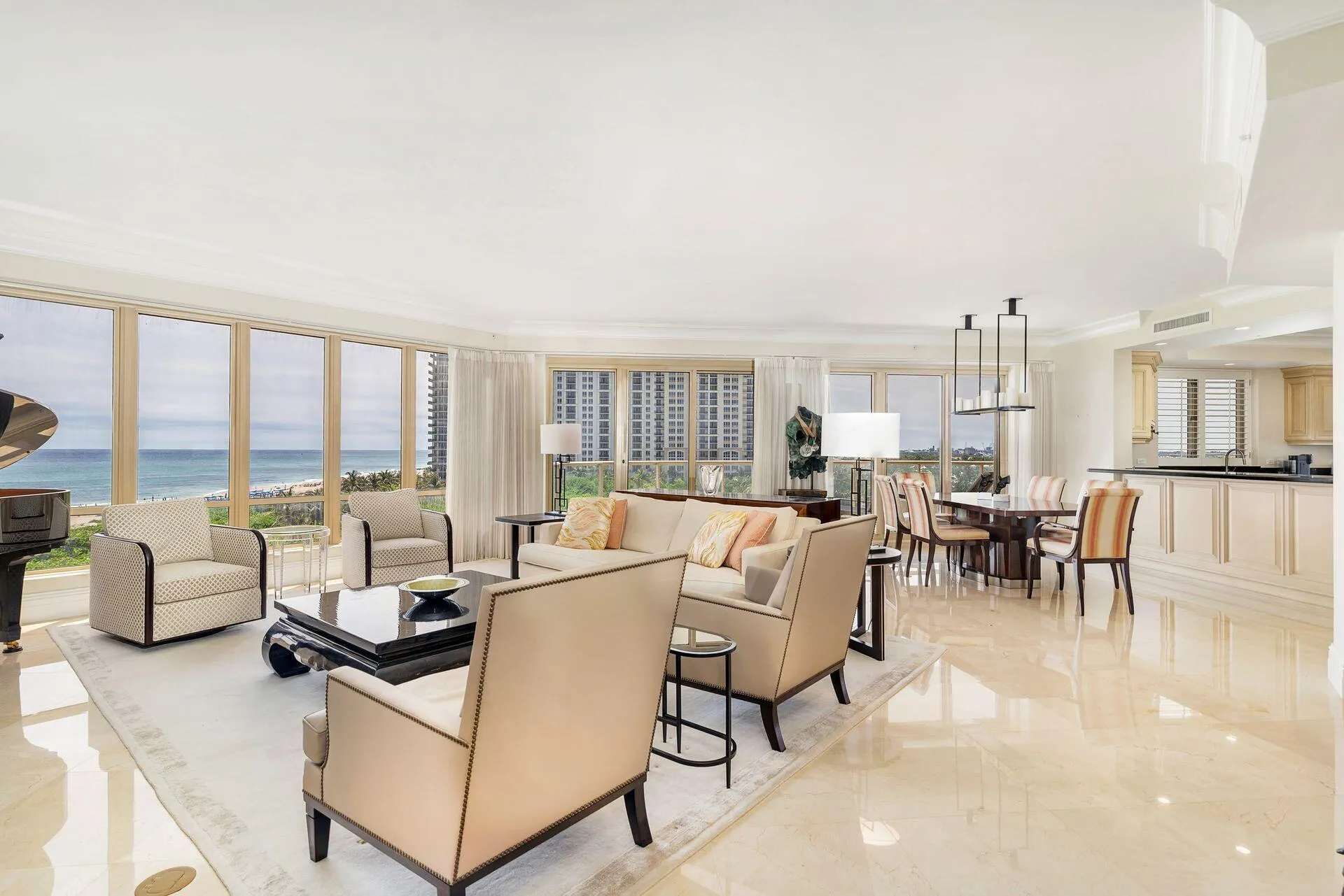 3920 N Ocean Drive, #7a