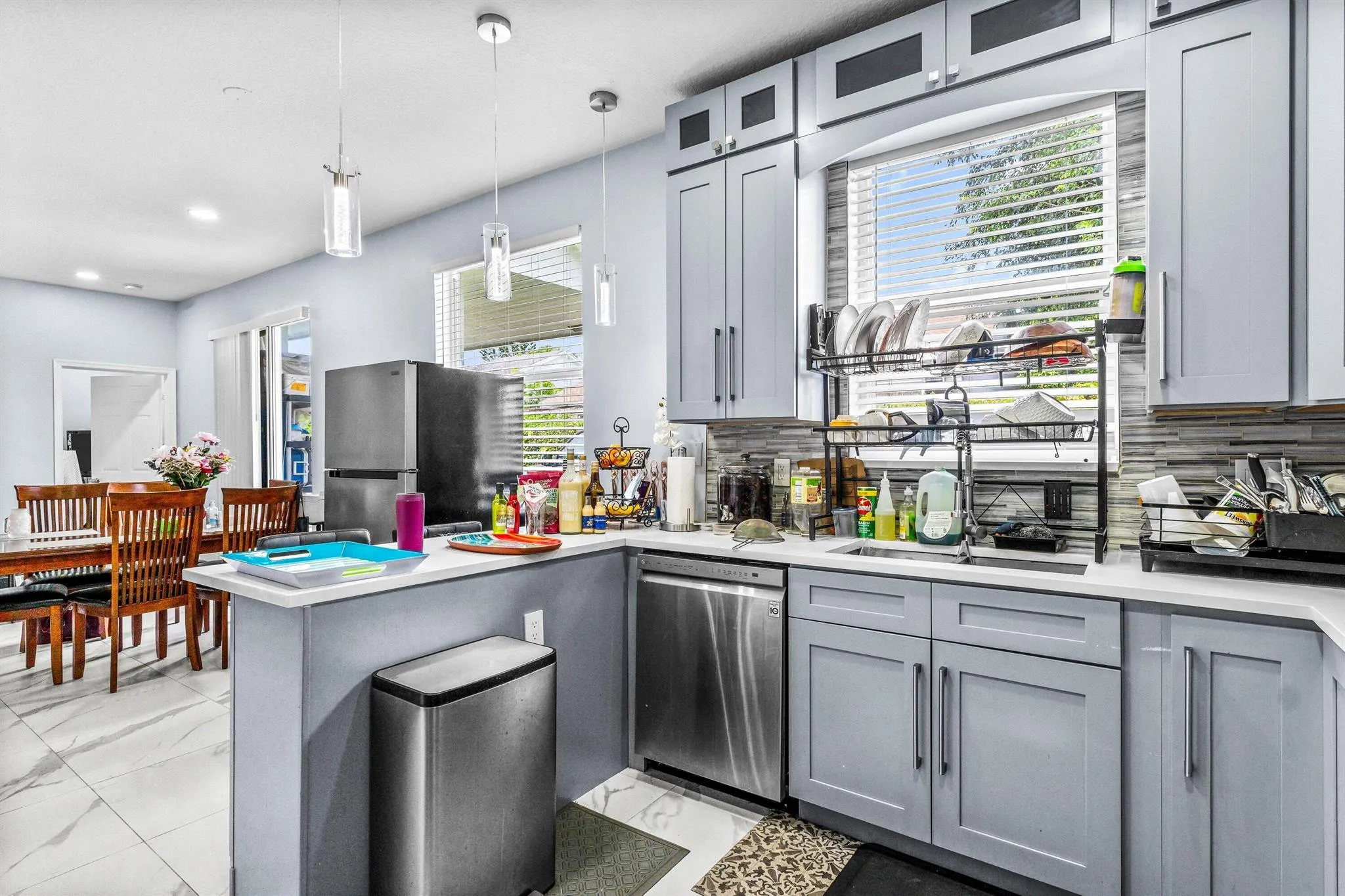 1087 Salmon Isle