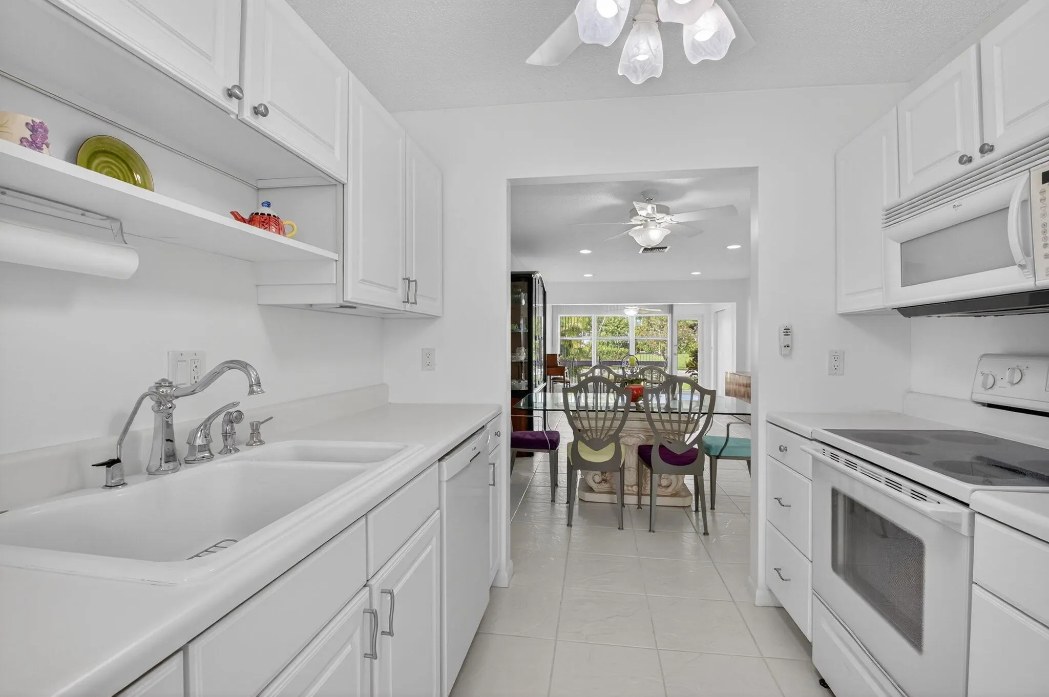 13632 Via Flora, Unit B