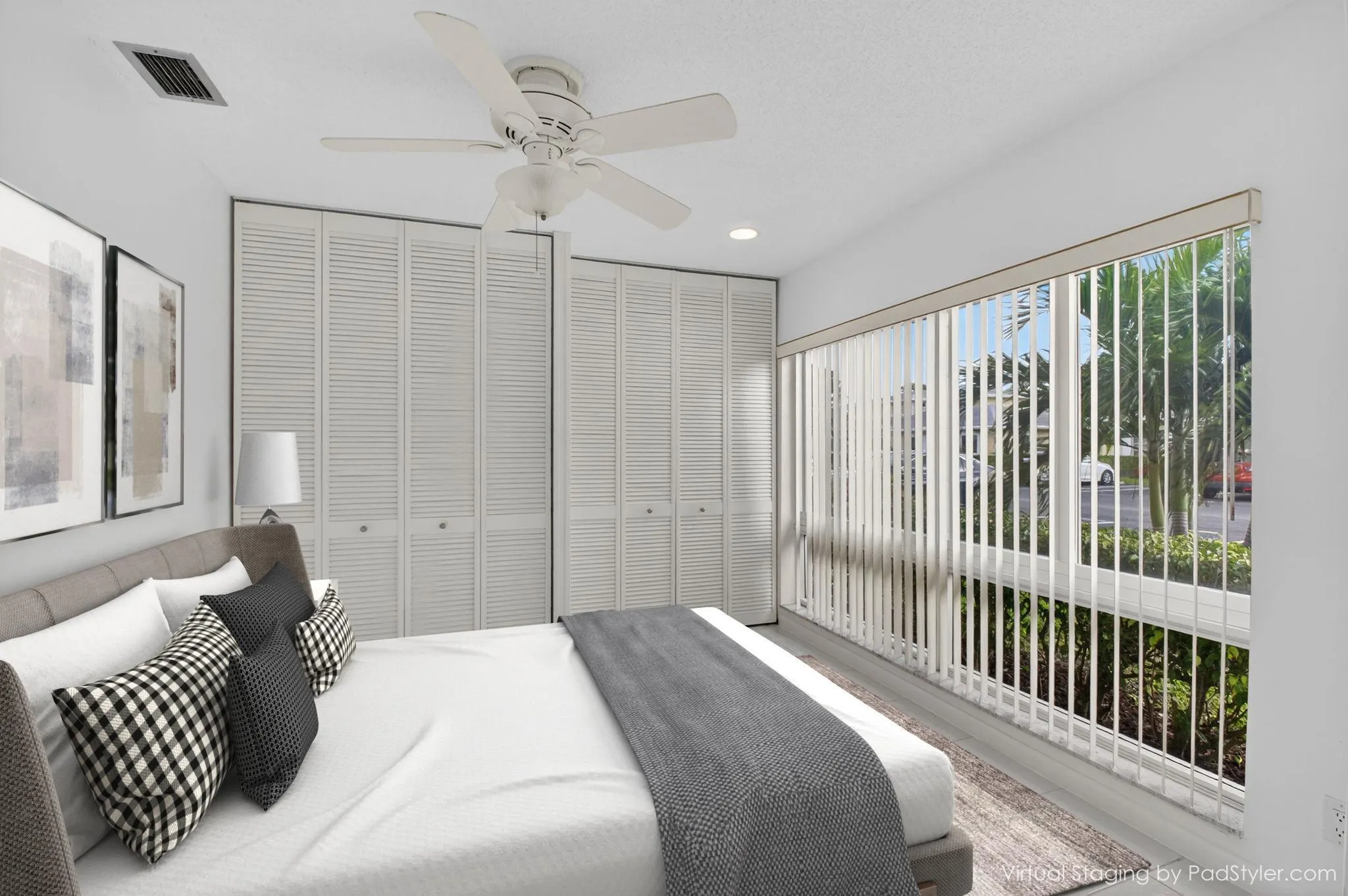 13632 Via Flora, Unit B