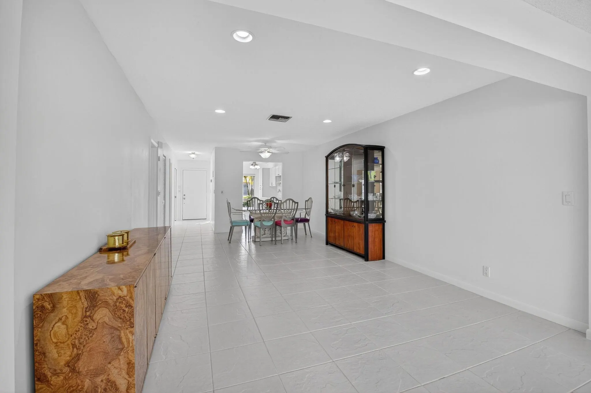 13632 Via Flora, Unit B
