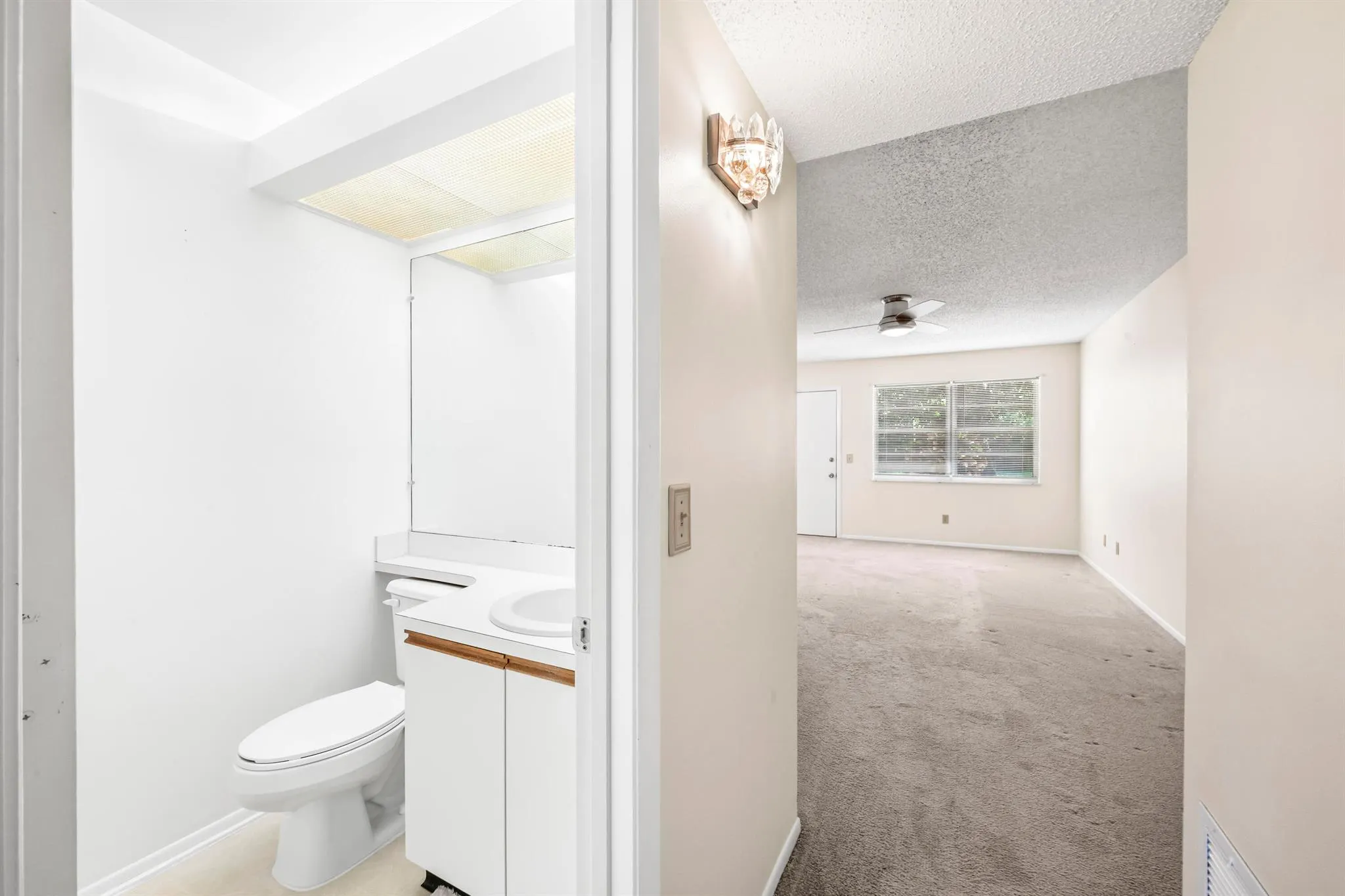 13 Lake Vista Trail, #105