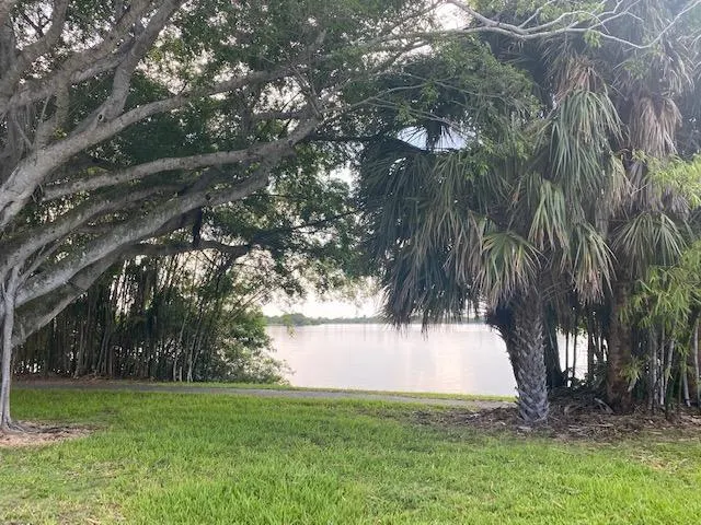 3360 Lake Osborne Drive, #107