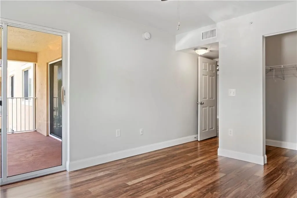 1610 N 42nd Circle, #207