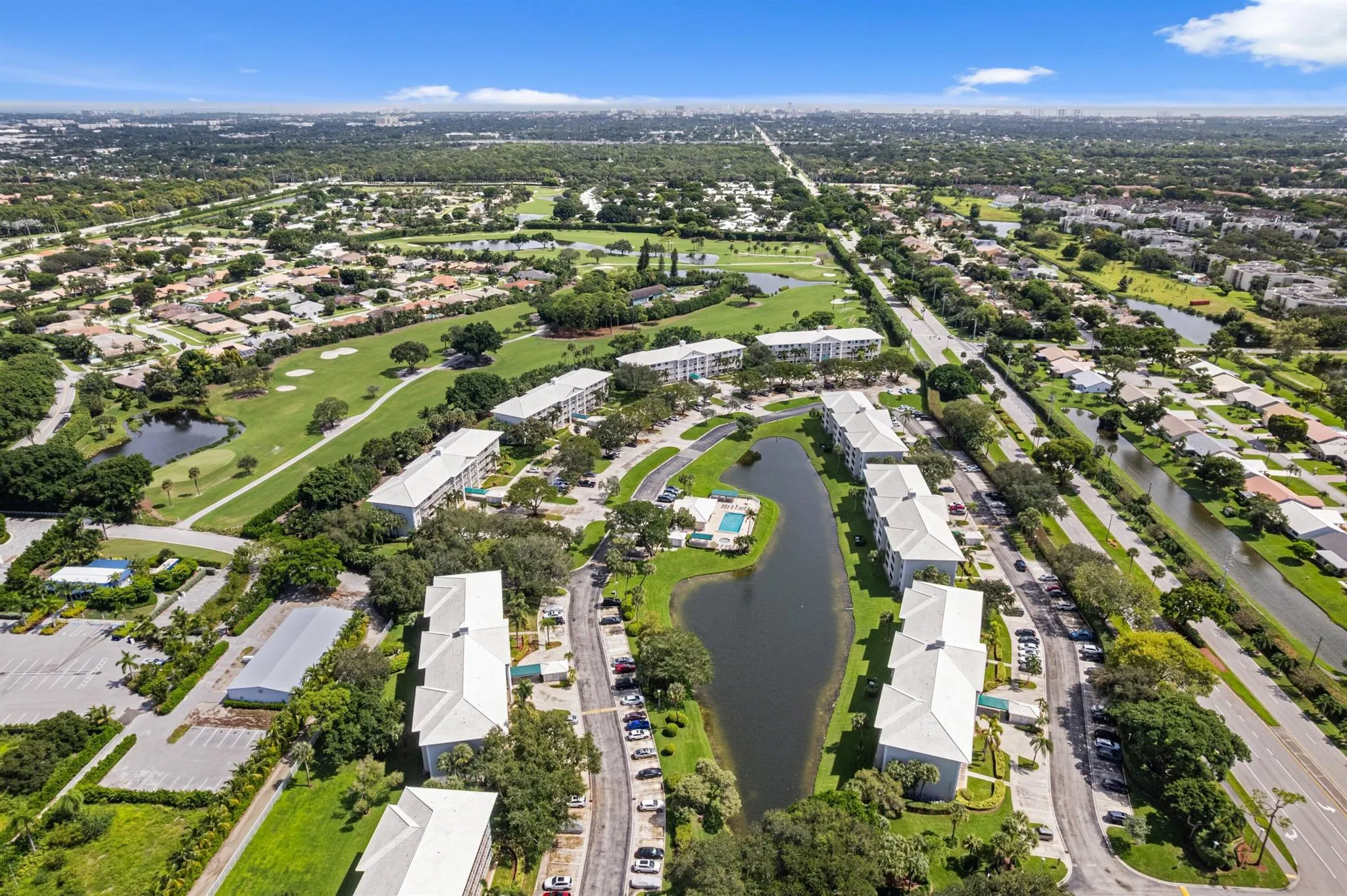 6025 Balboa Circle, #406