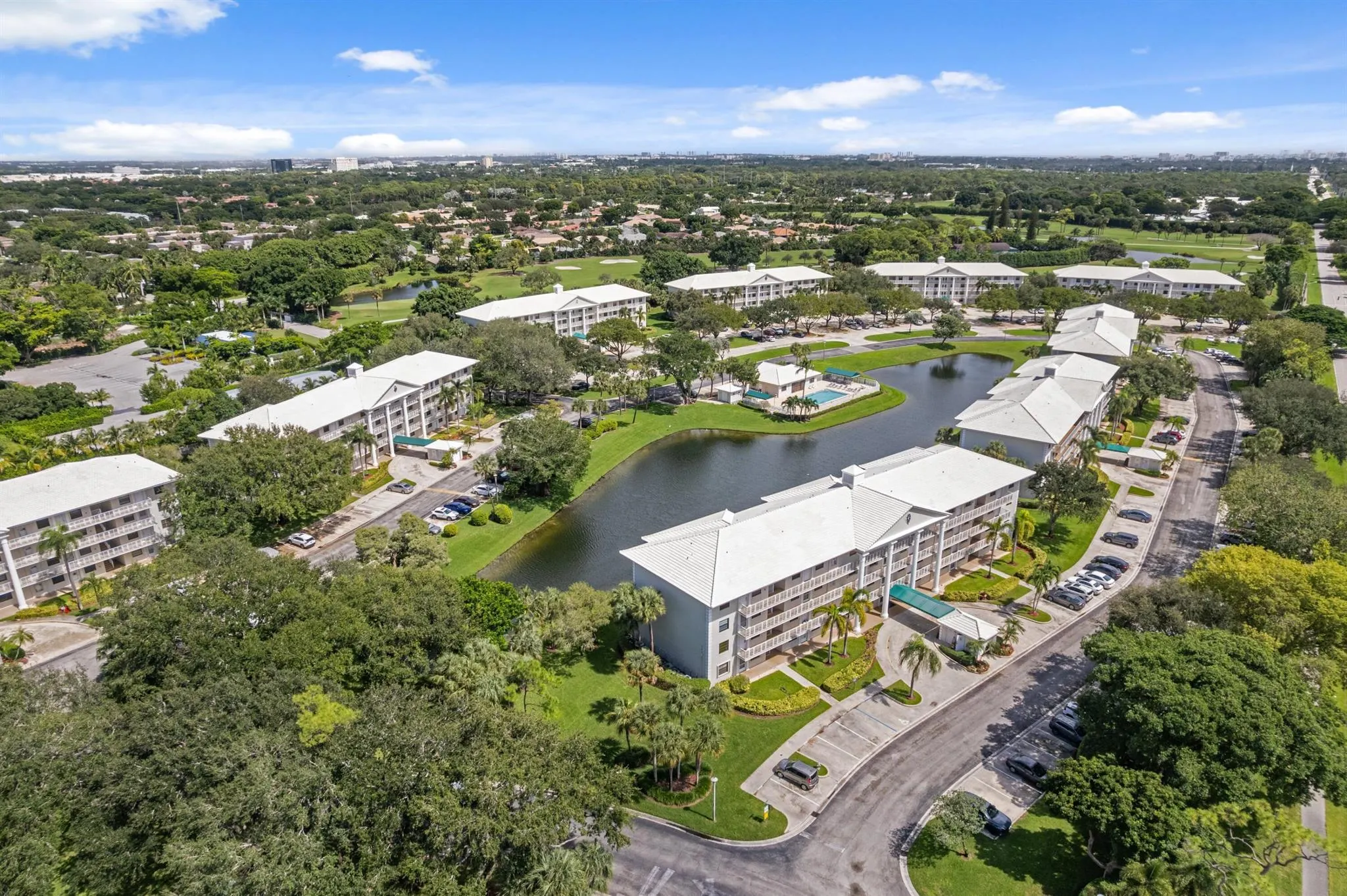 6025 Balboa Circle, #406