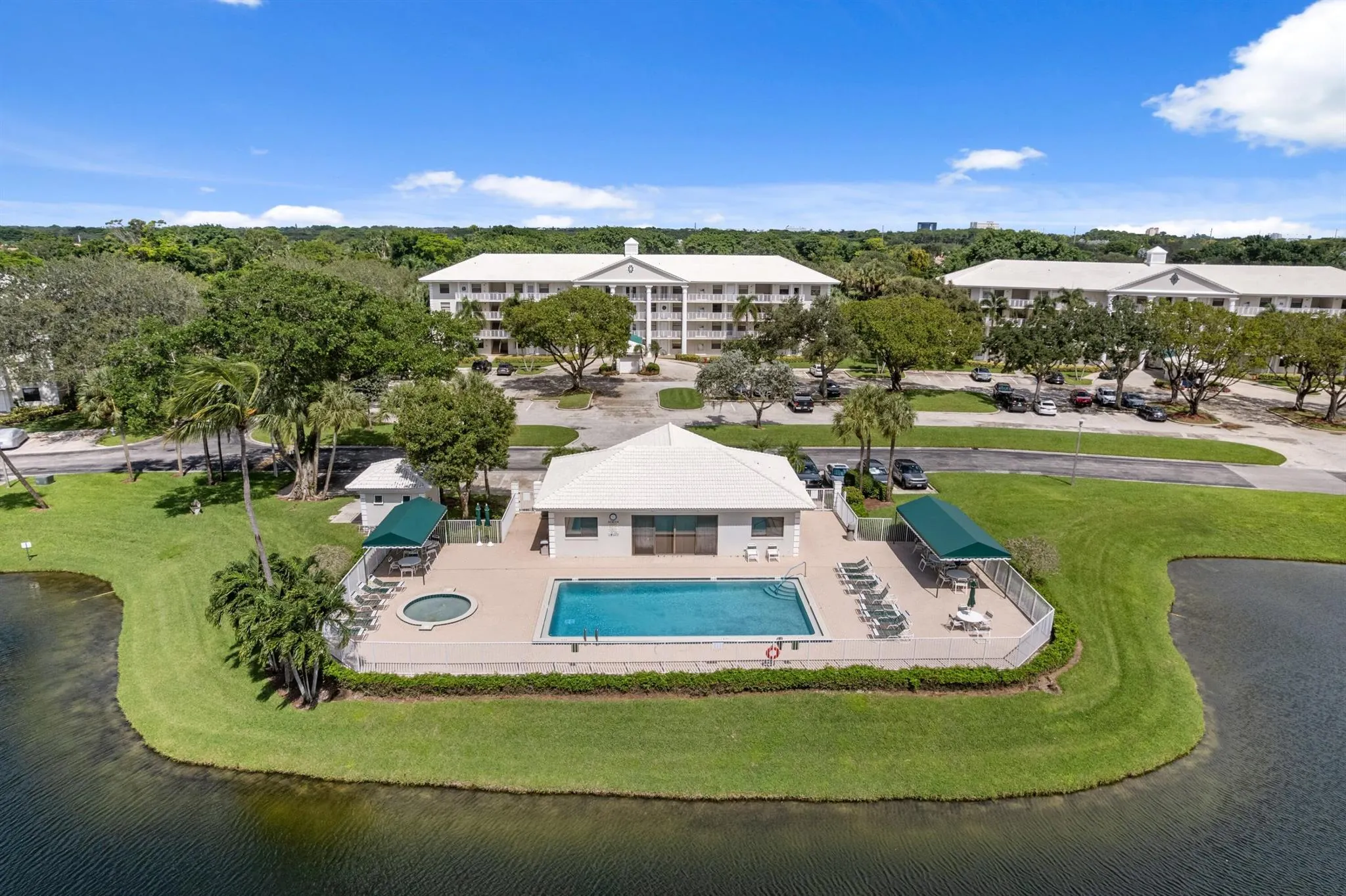 6025 Balboa Circle, #406