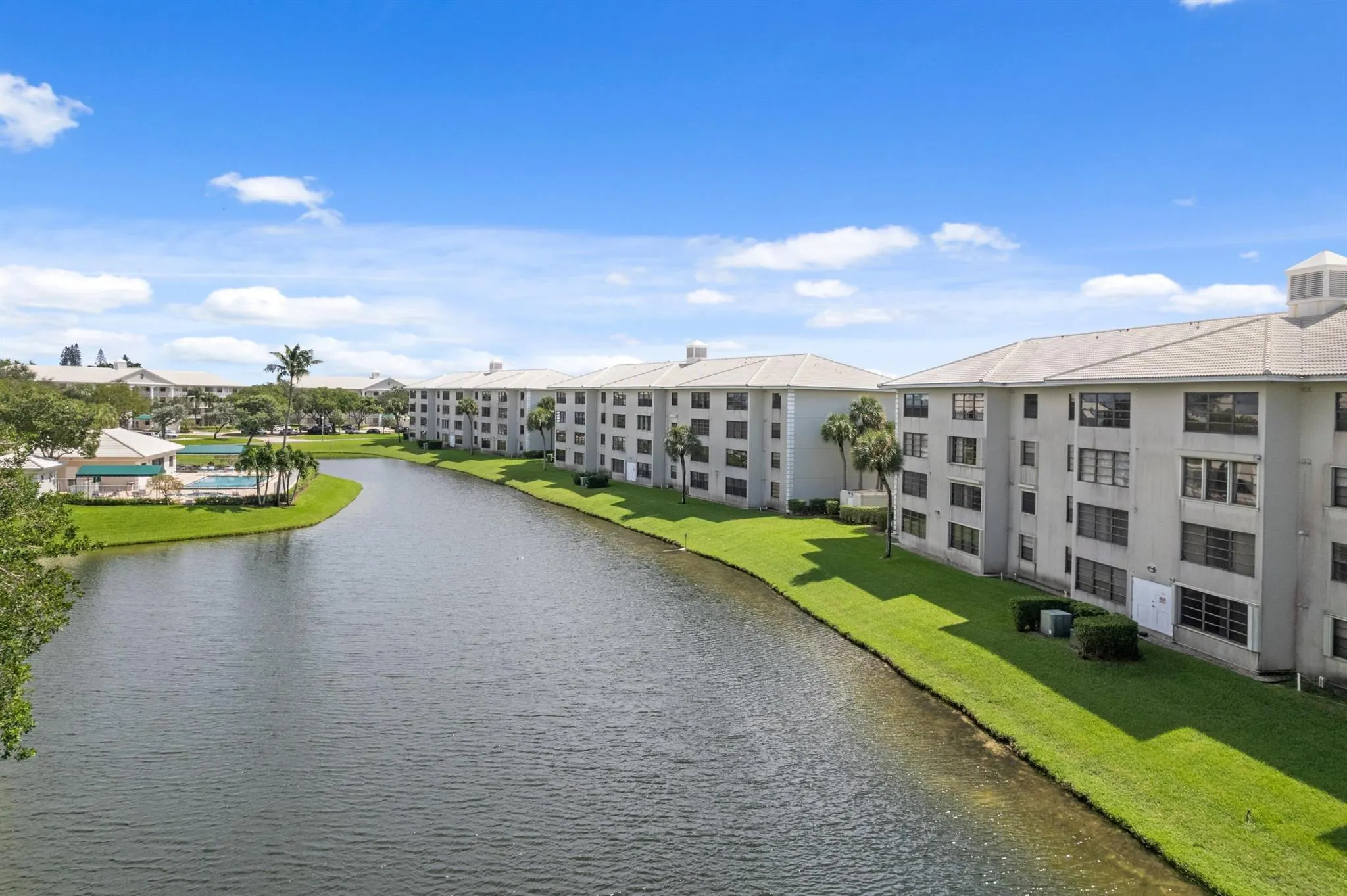 6025 Balboa Circle, #406