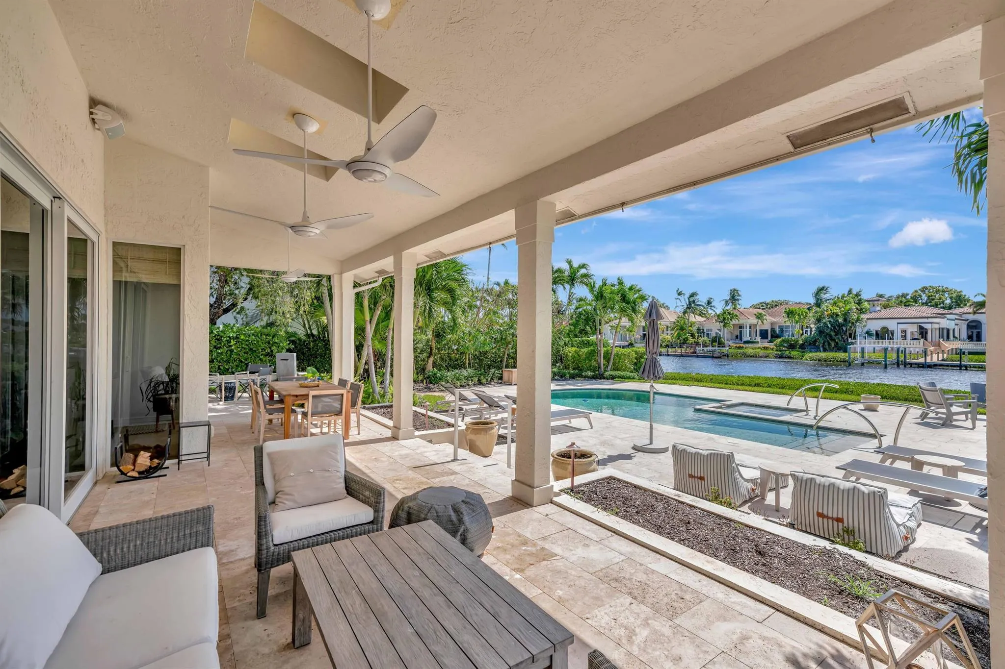 185 Island Drive