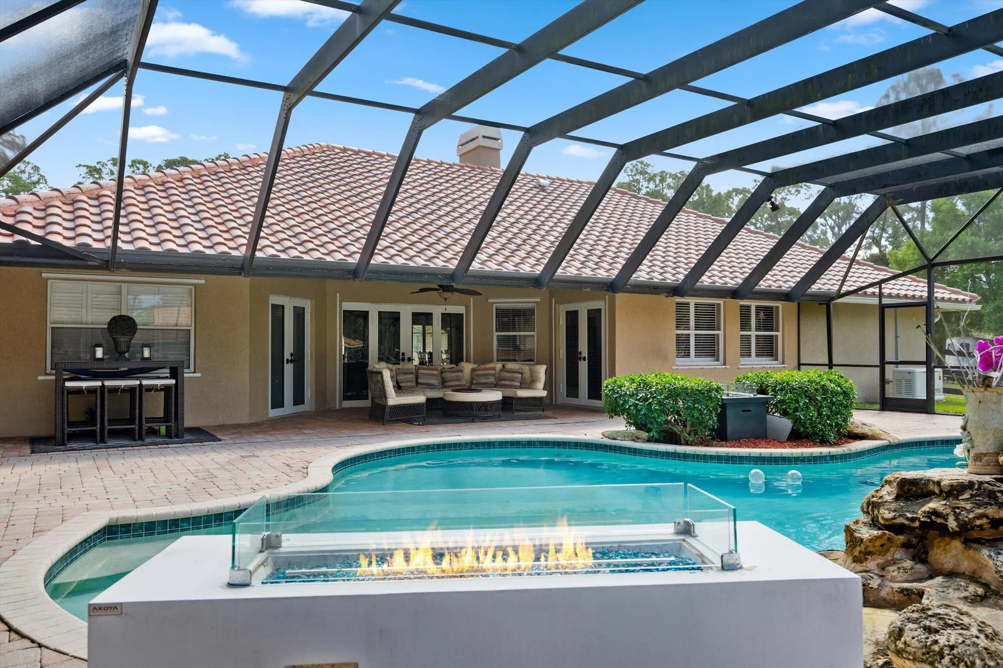 2559 Palm Deer Drive