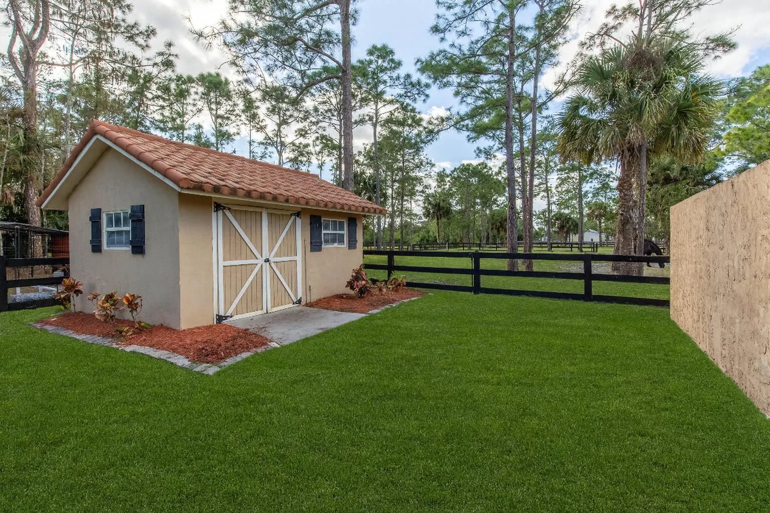 2559 Palm Deer Drive