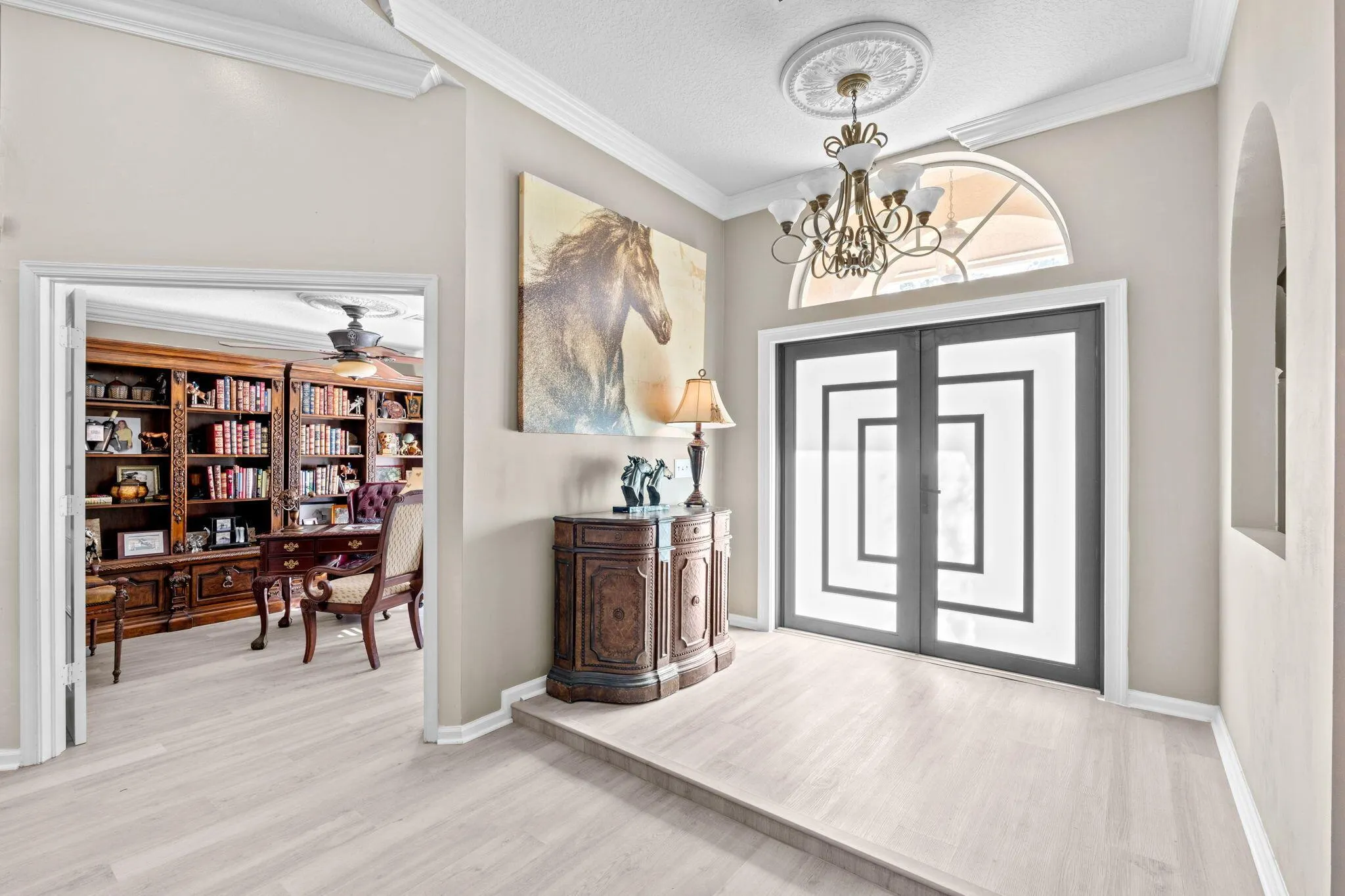2559 Palm Deer Drive