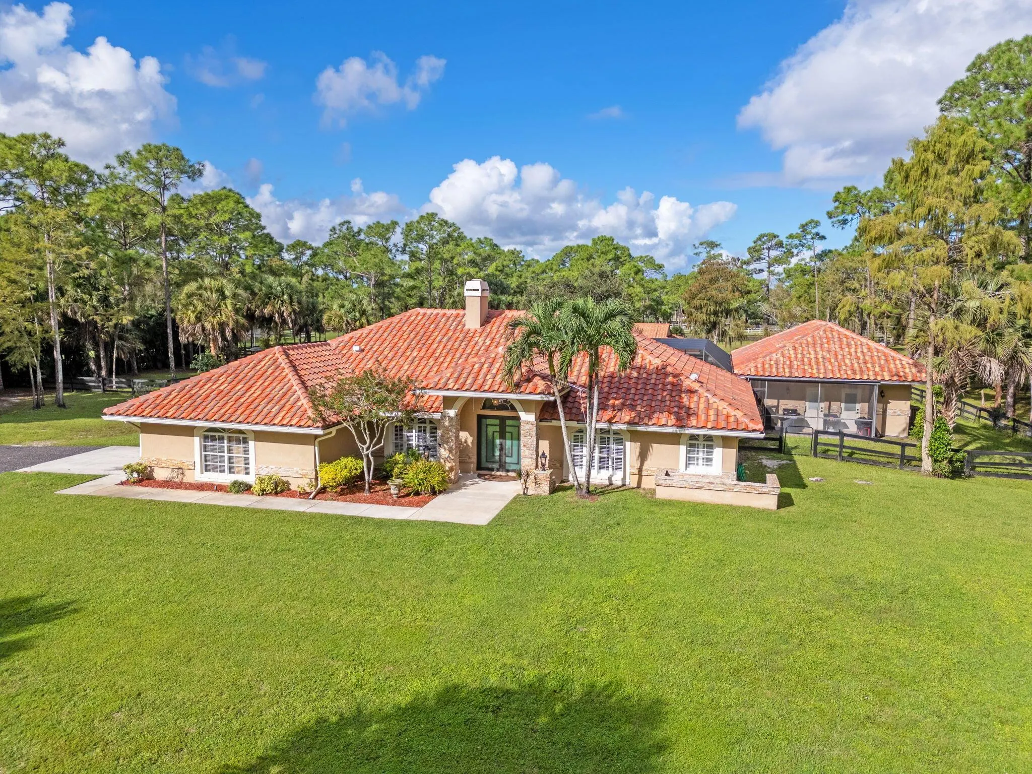 2559 Palm Deer Drive