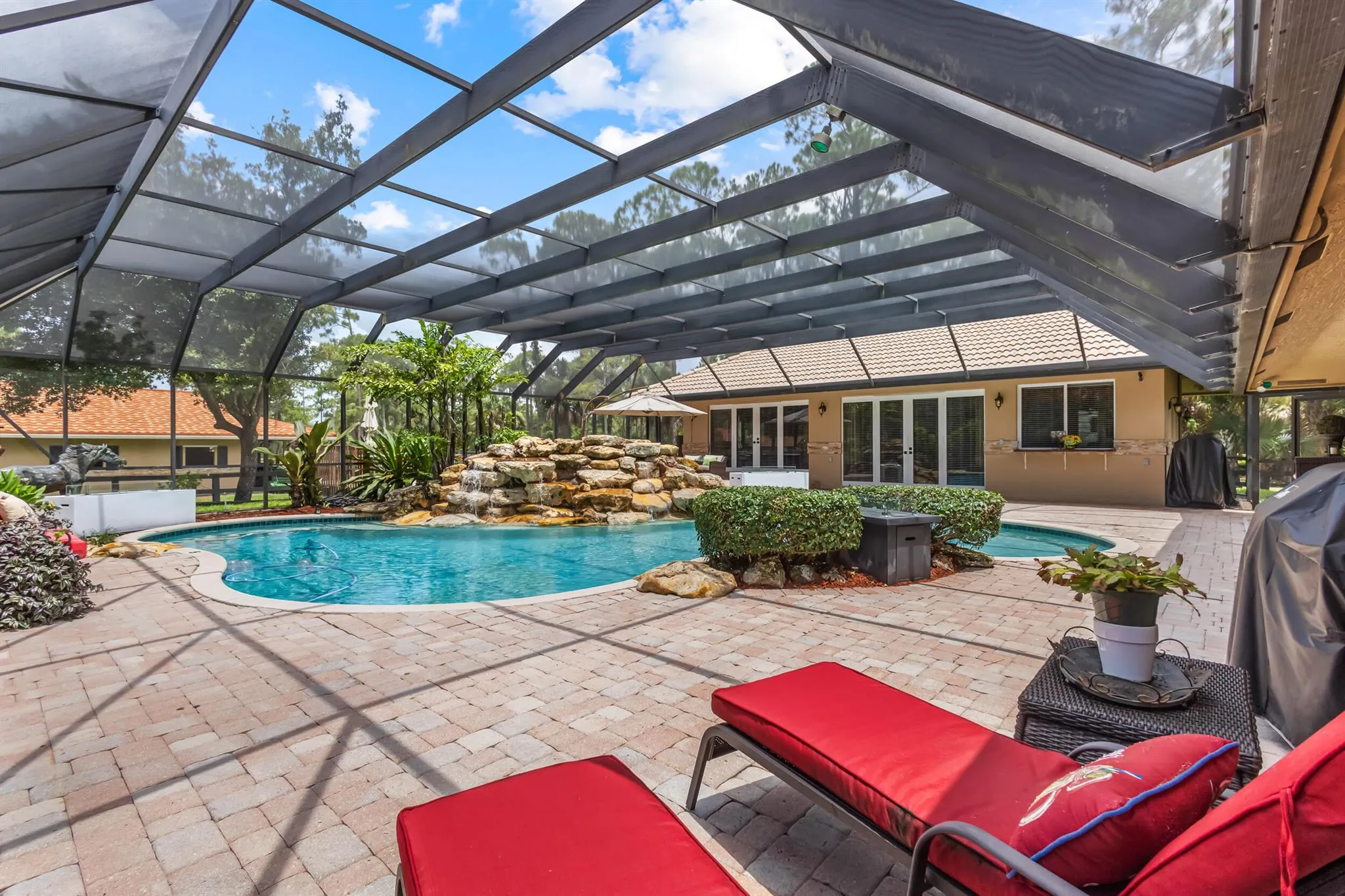 2559 Palm Deer Drive