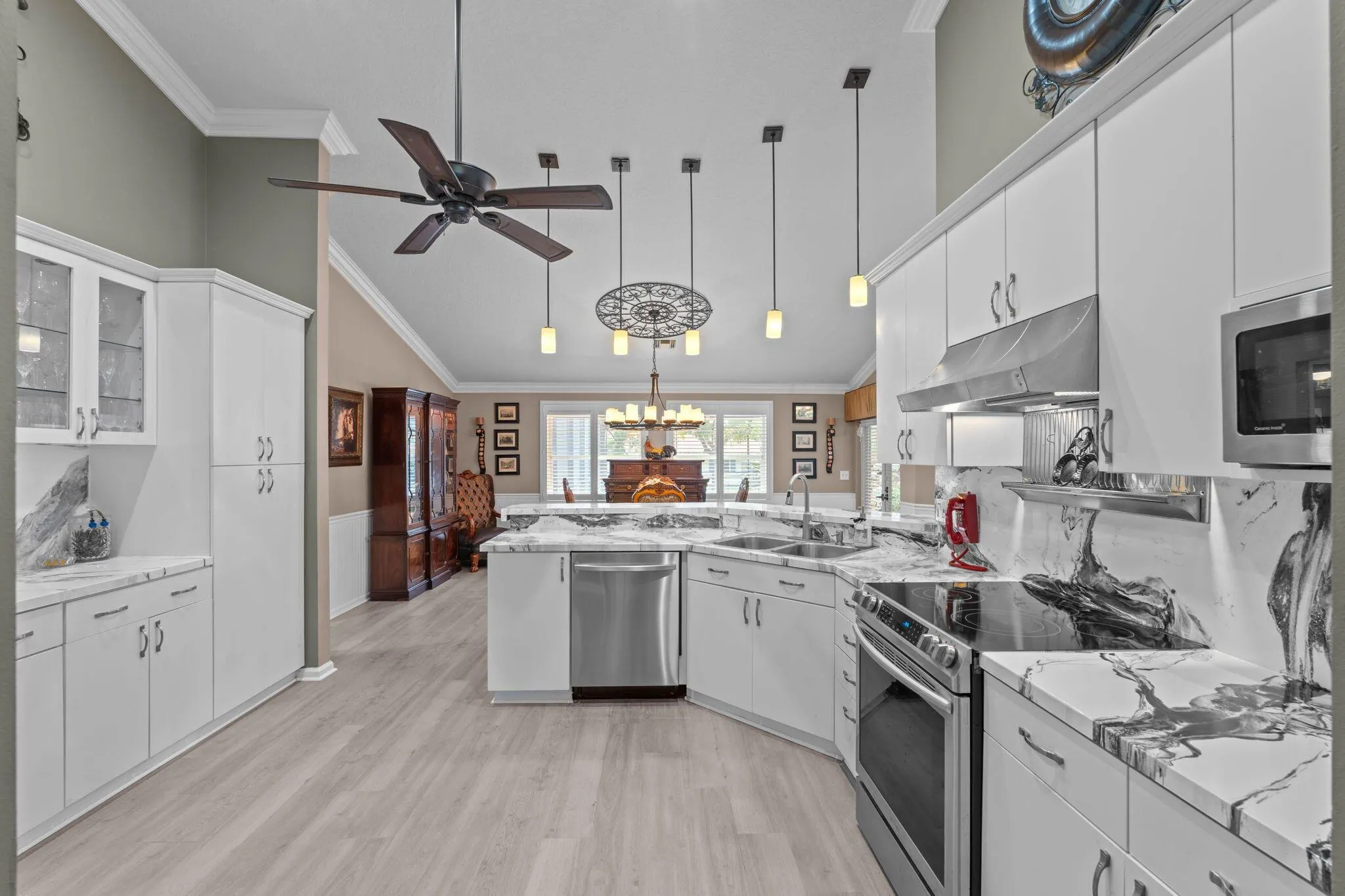 2559 Palm Deer Drive