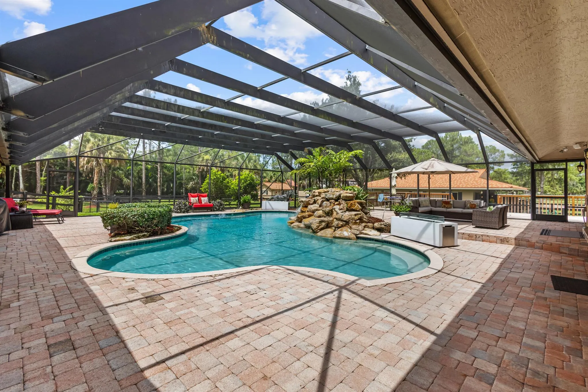 2559 Palm Deer Drive