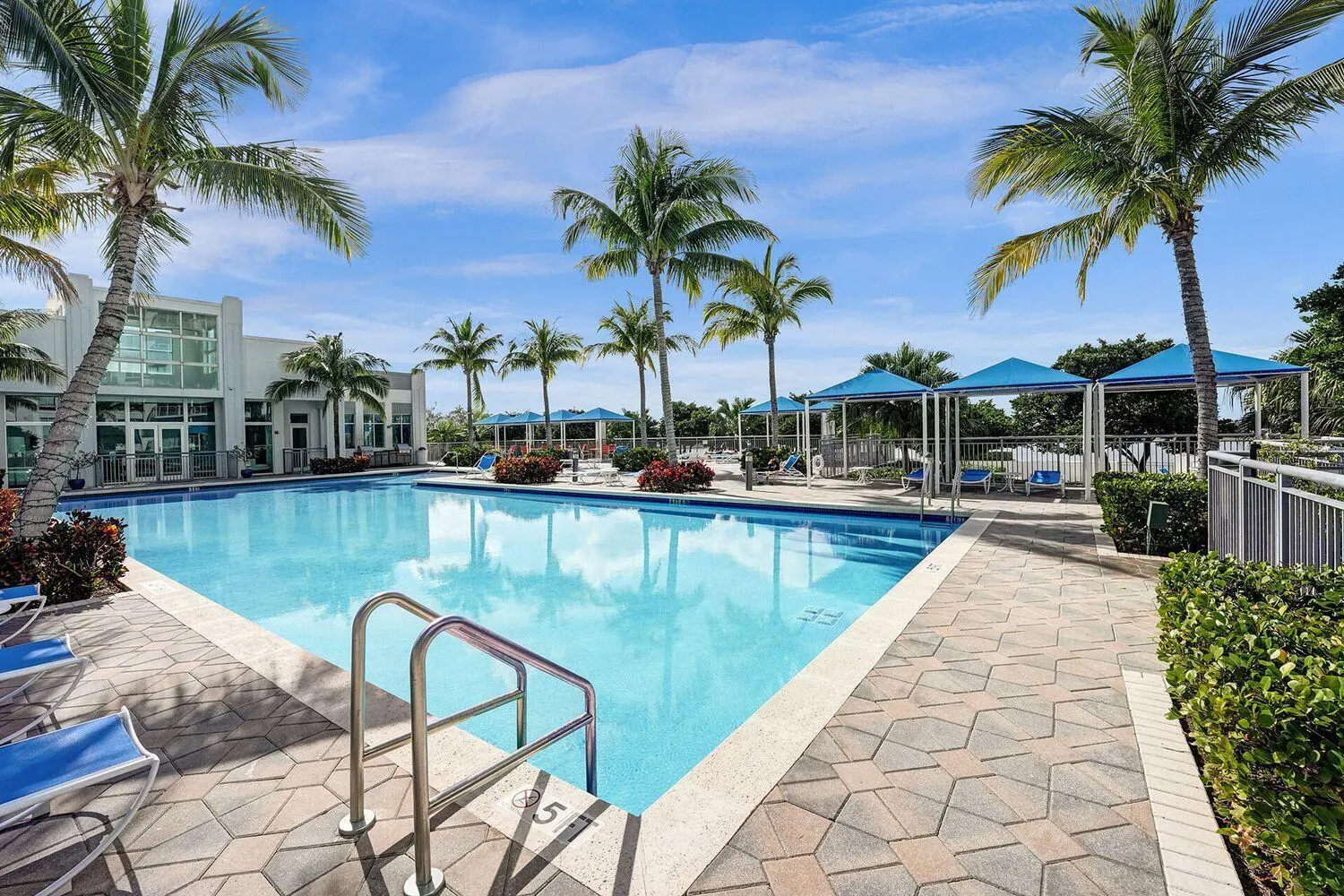 300 S Australian Avenue, #1219