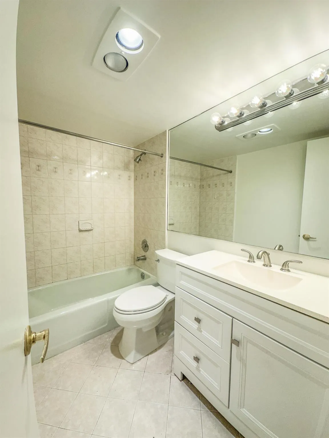 4501 S Ocean Boulevard, #B5