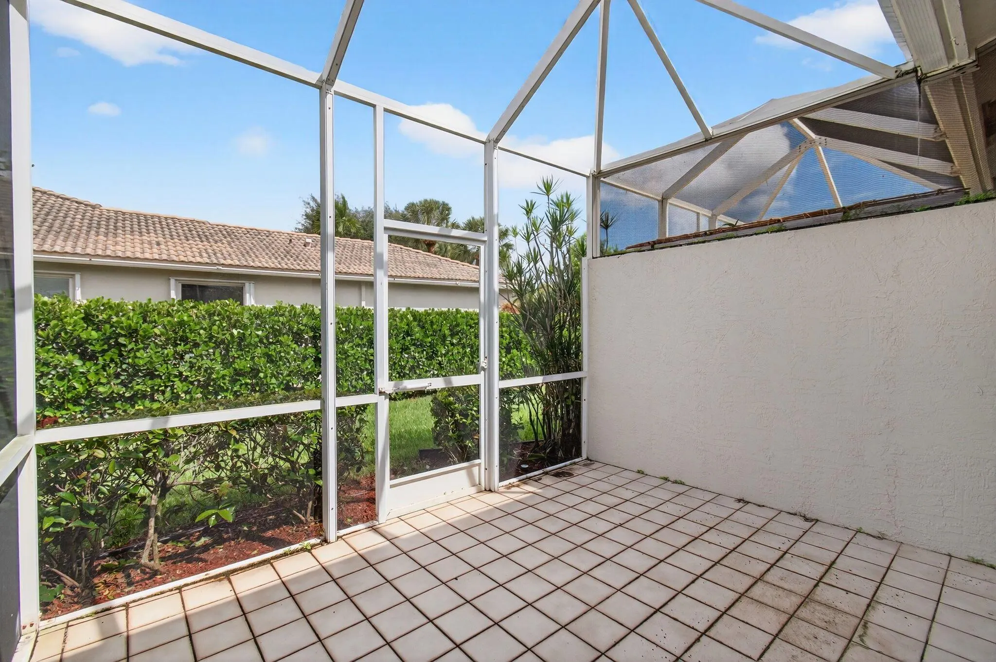 5731 Emerald Cay Terrace