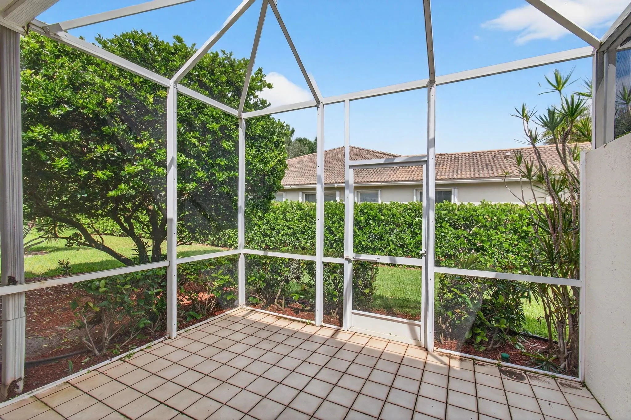 5731 Emerald Cay Terrace