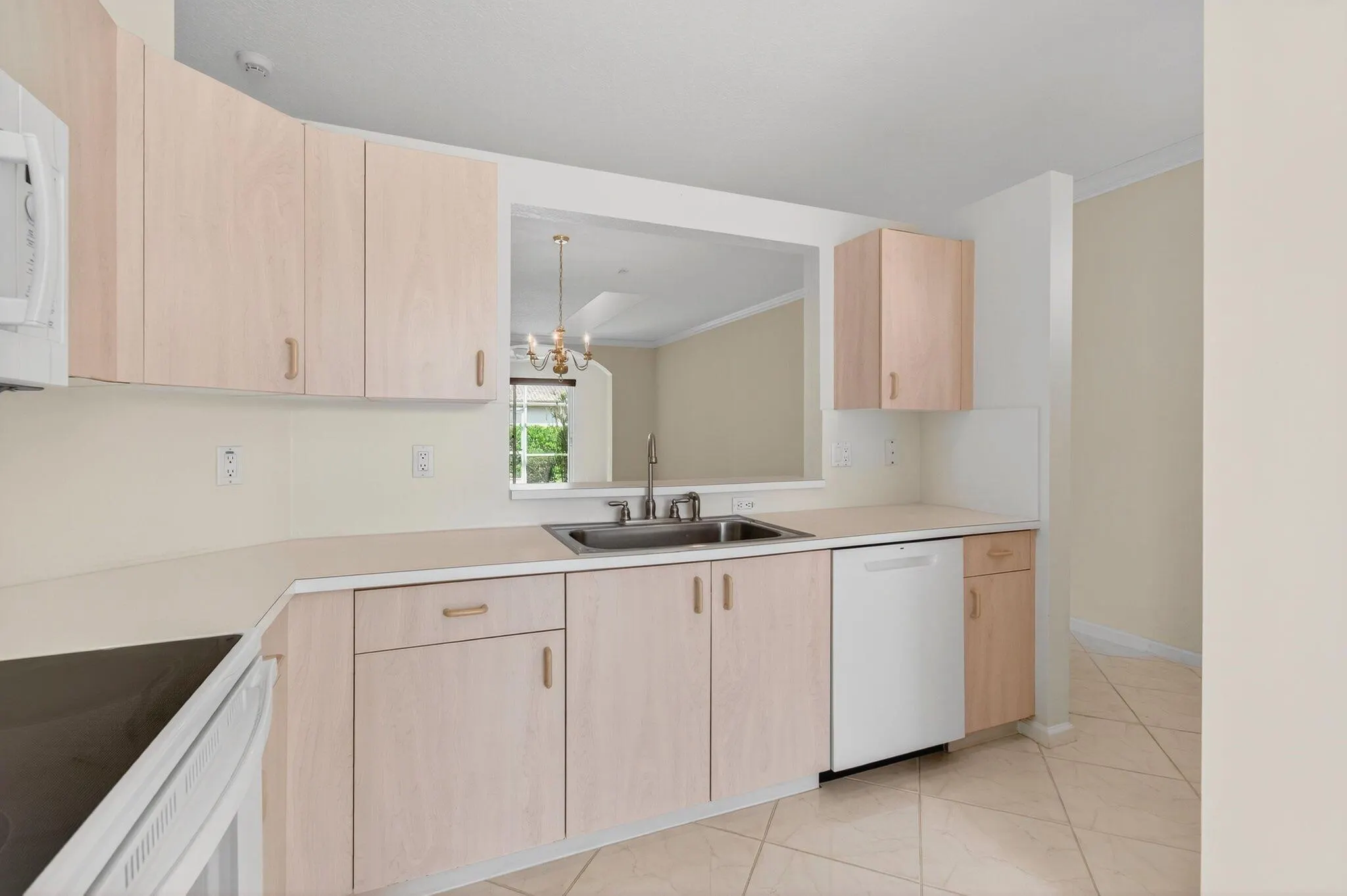 5731 Emerald Cay Terrace