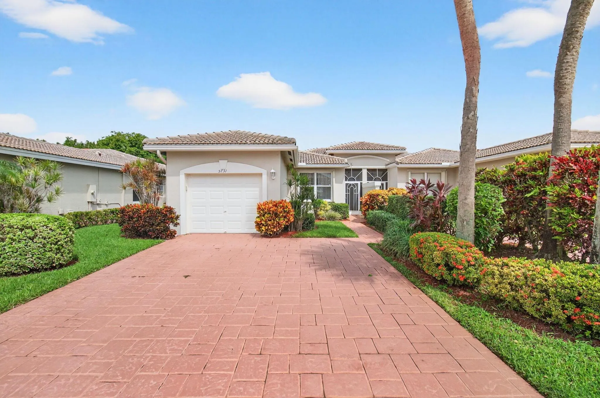 5731 Emerald Cay Terrace