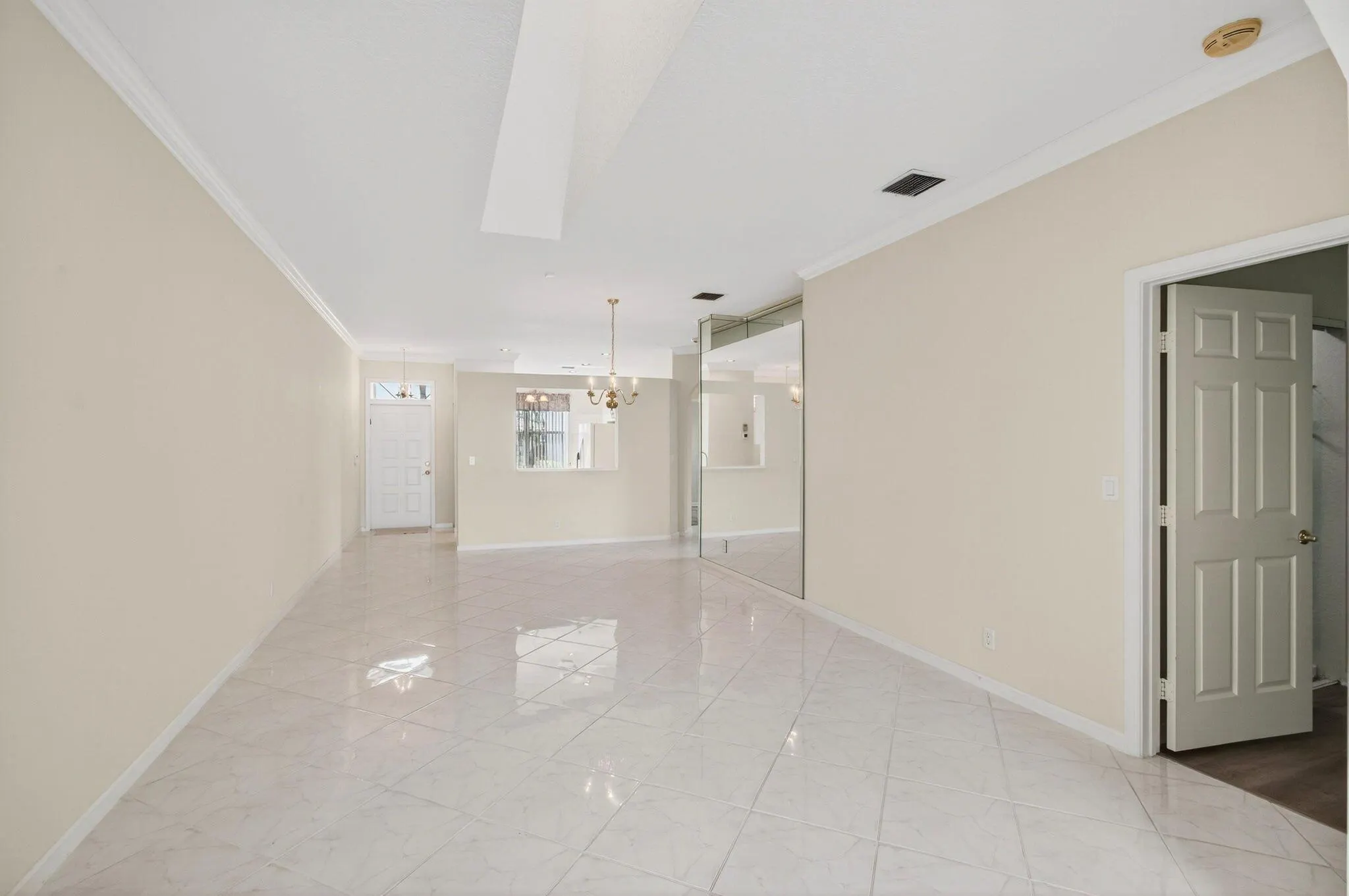5731 Emerald Cay Terrace