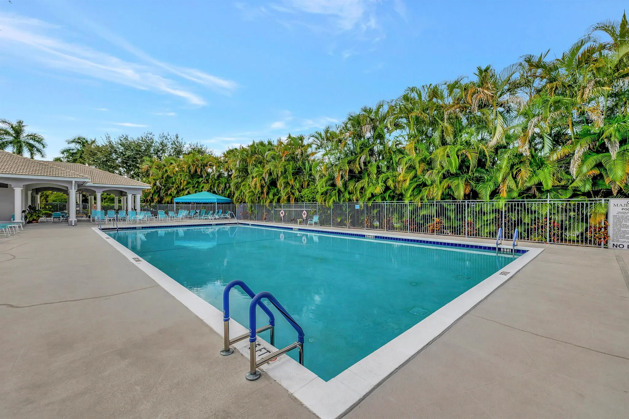 5731 Emerald Cay Terrace