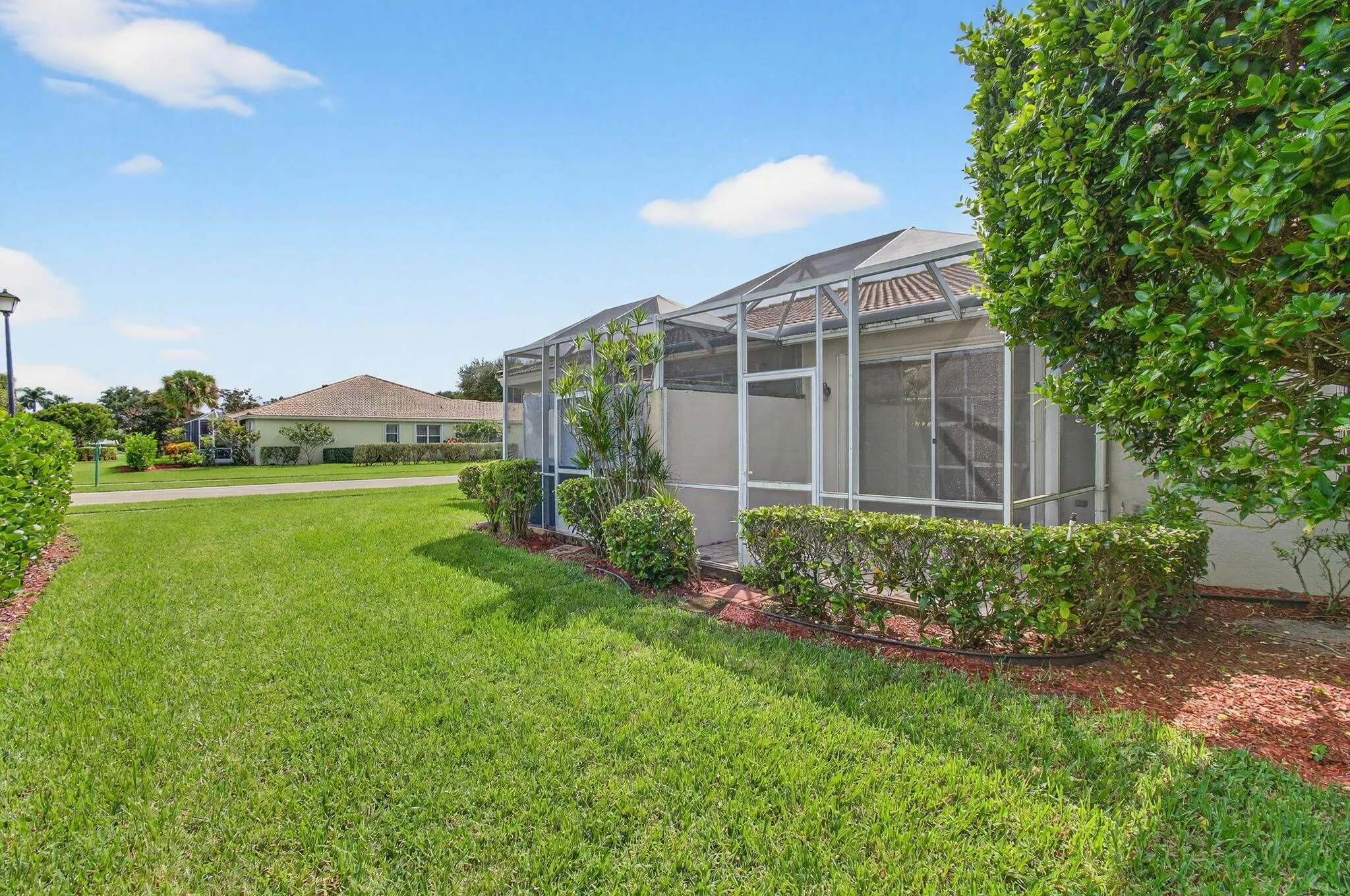 5731 Emerald Cay Terrace