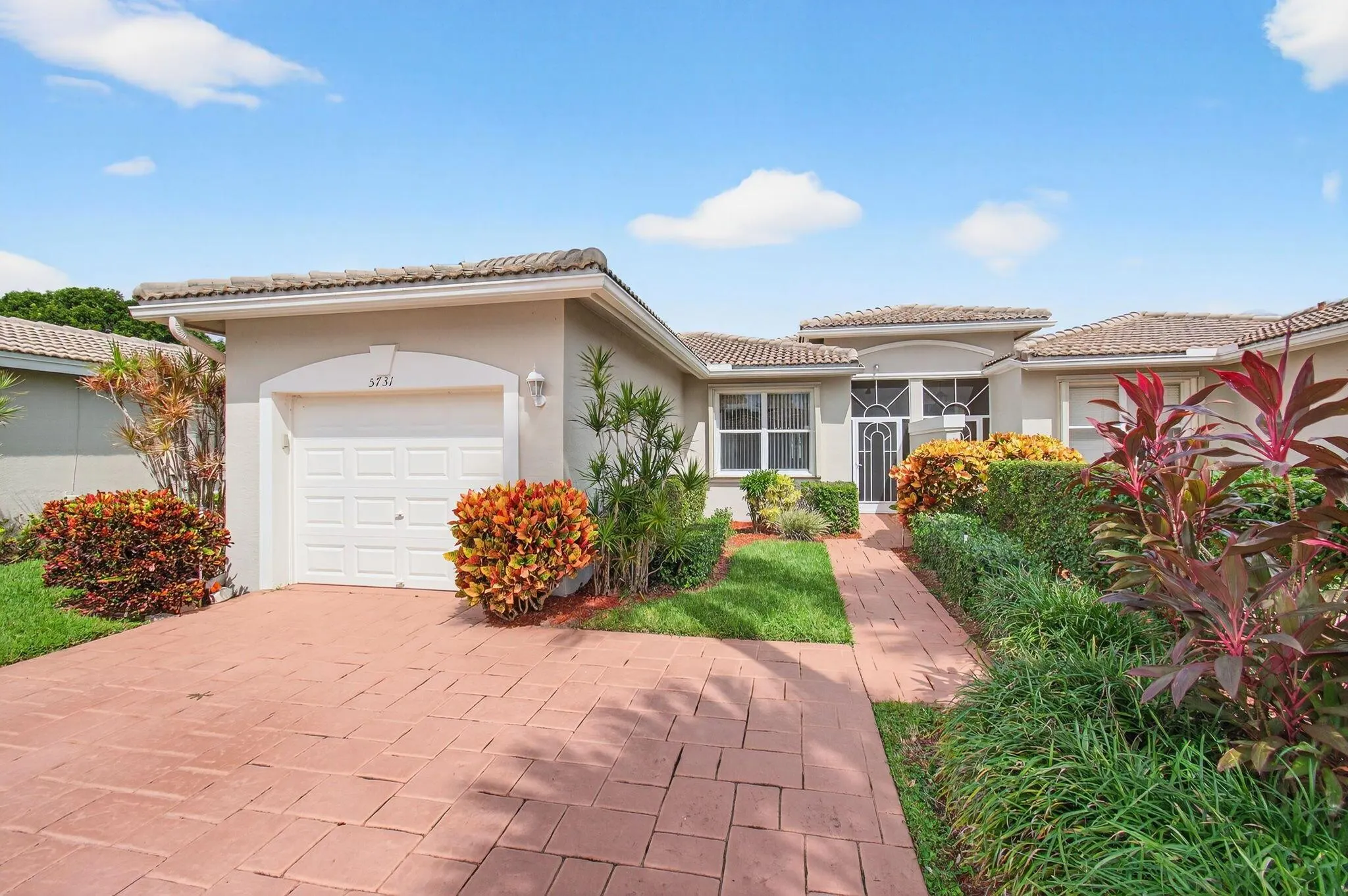 5731 Emerald Cay Terrace