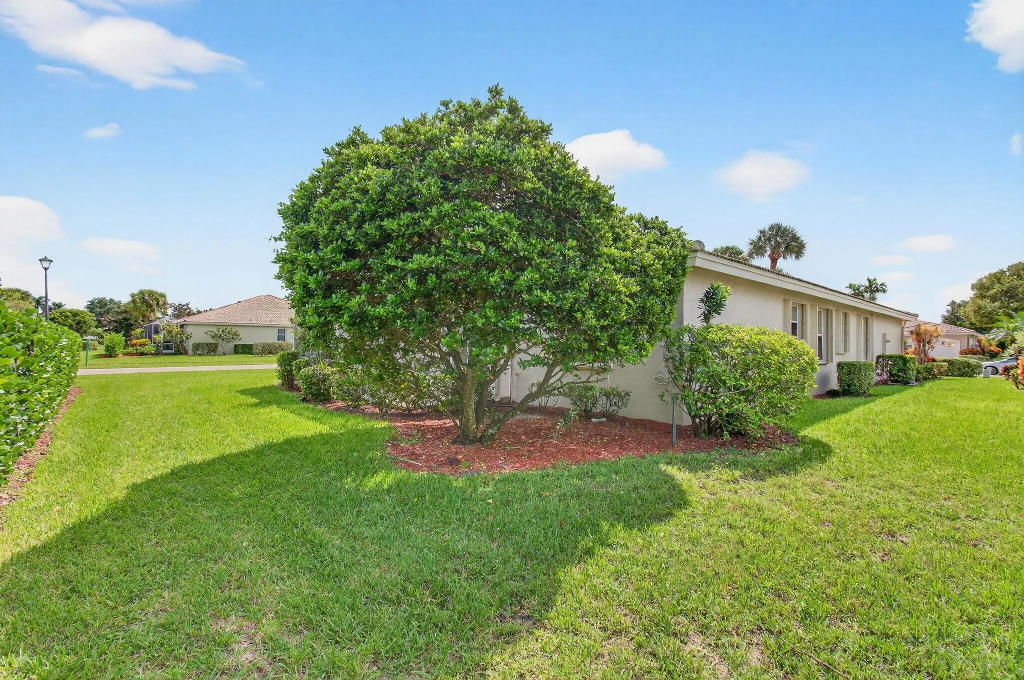5731 Emerald Cay Terrace