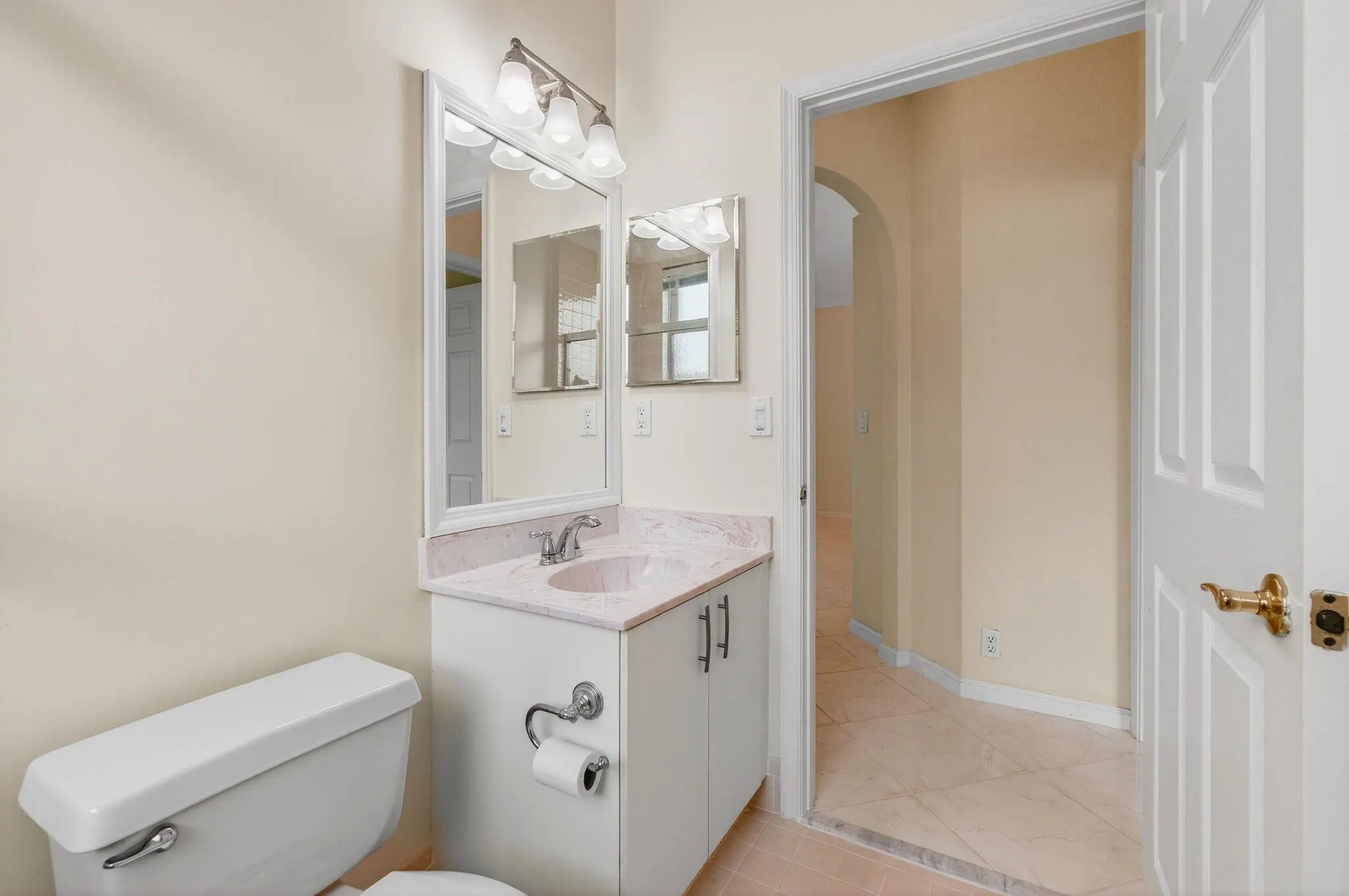 5731 Emerald Cay Terrace