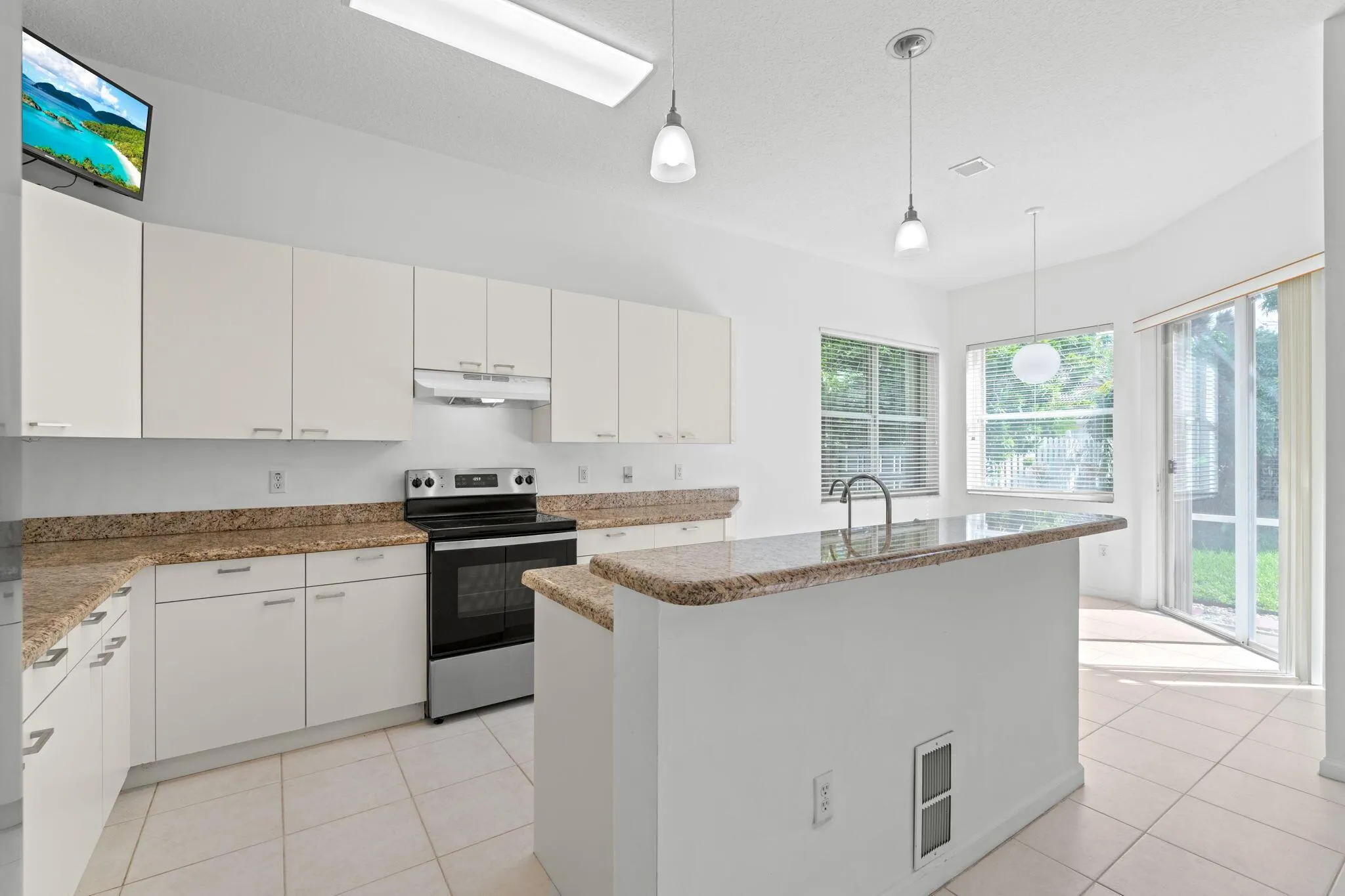 2018 Reston Circle Circle