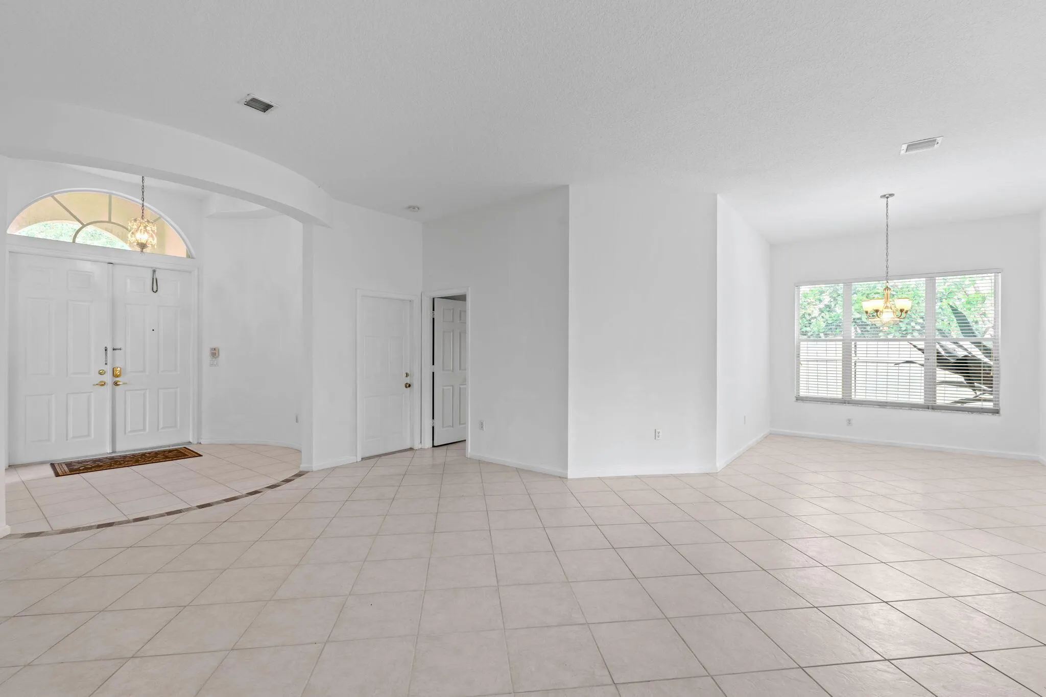 2018 Reston Circle Circle