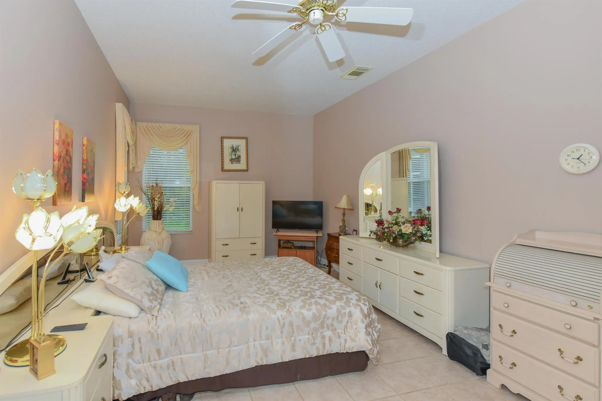 653 SW Munjack Cove