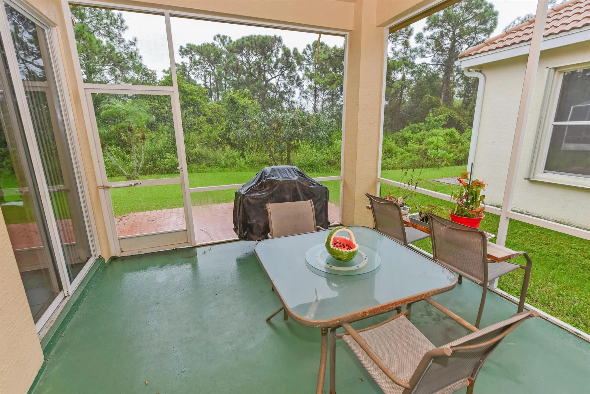 653 SW Munjack Cove