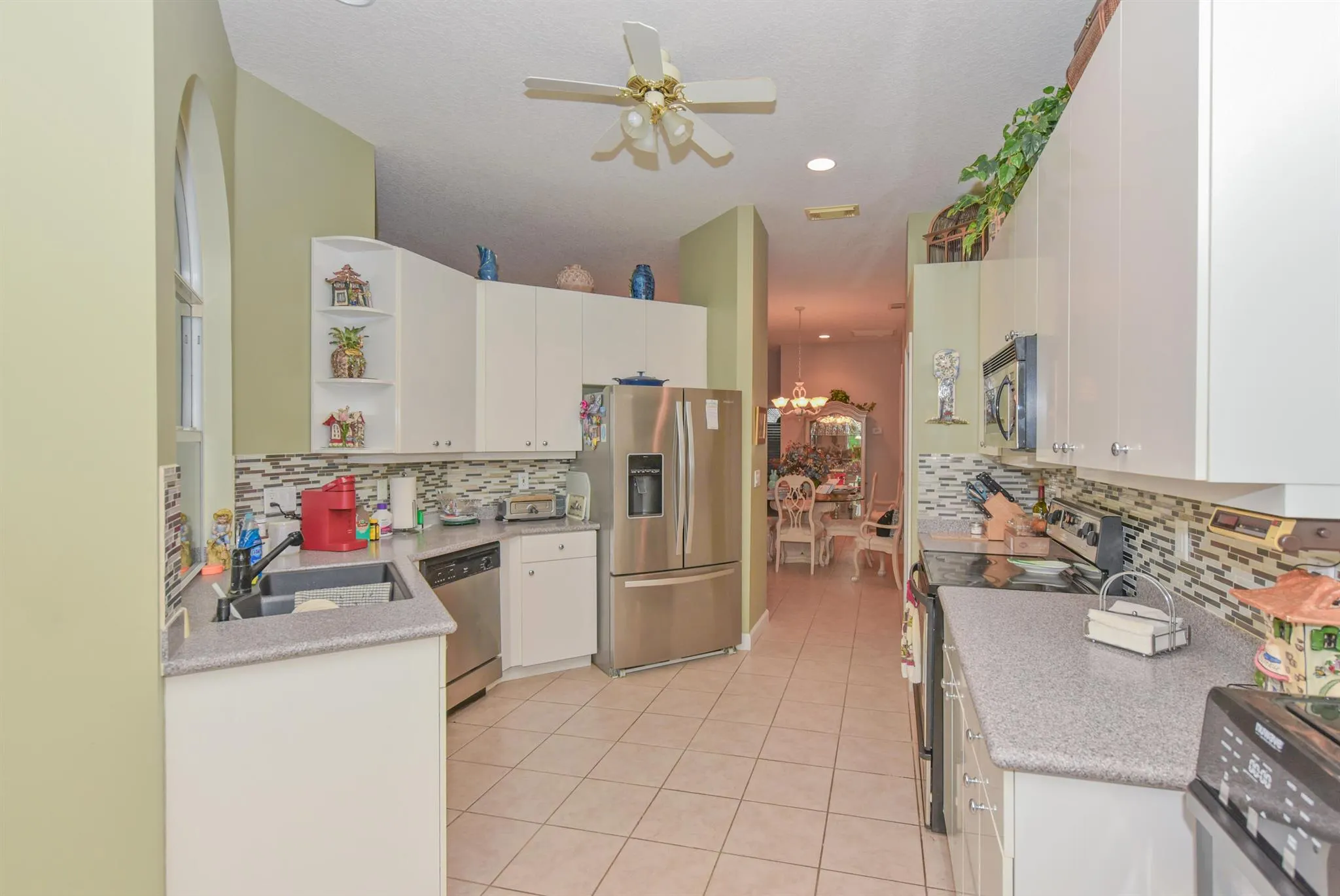 653 SW Munjack Cove
