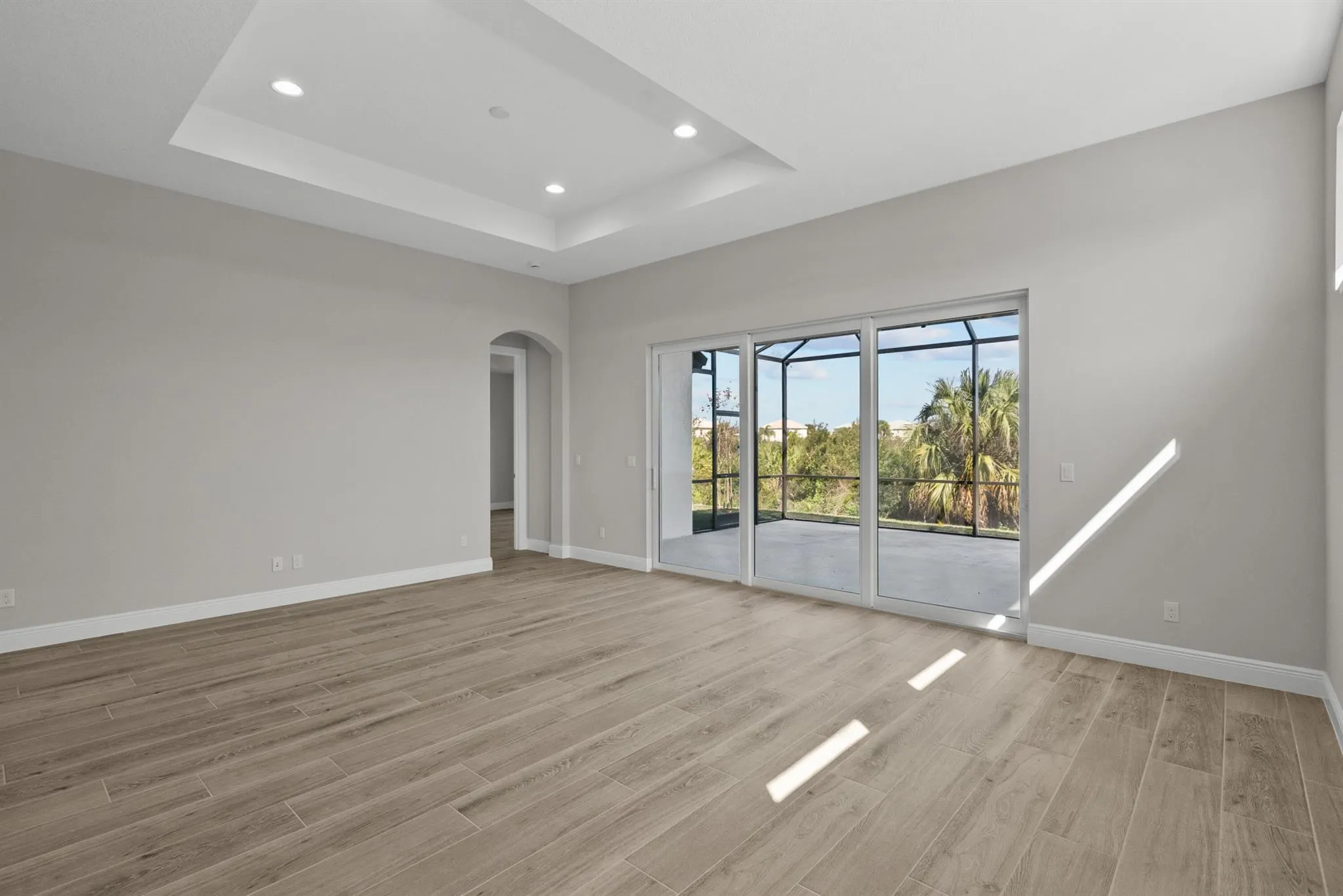 12501 SW Sunrise Lk Terrace