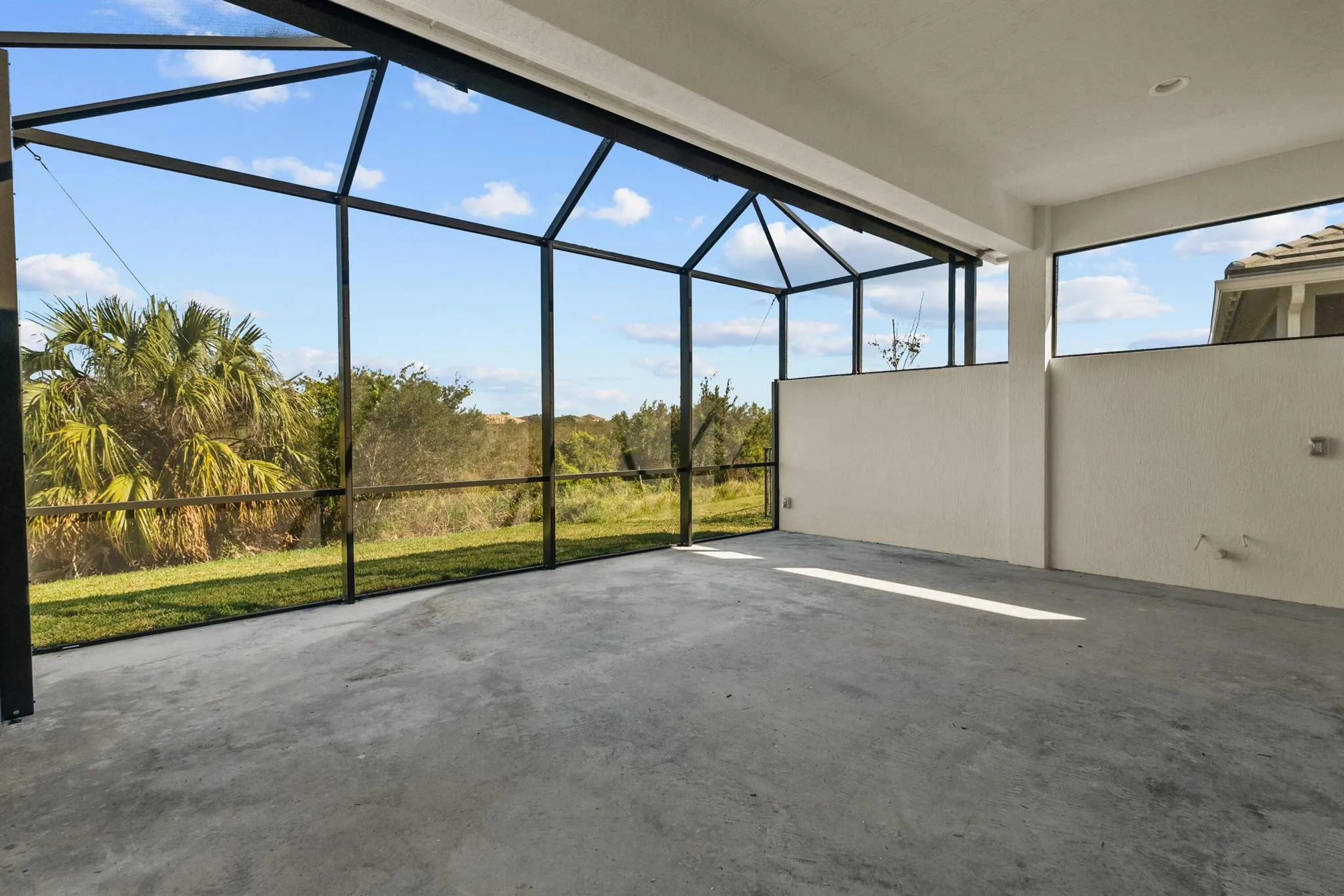 12501 SW Sunrise Lk Terrace